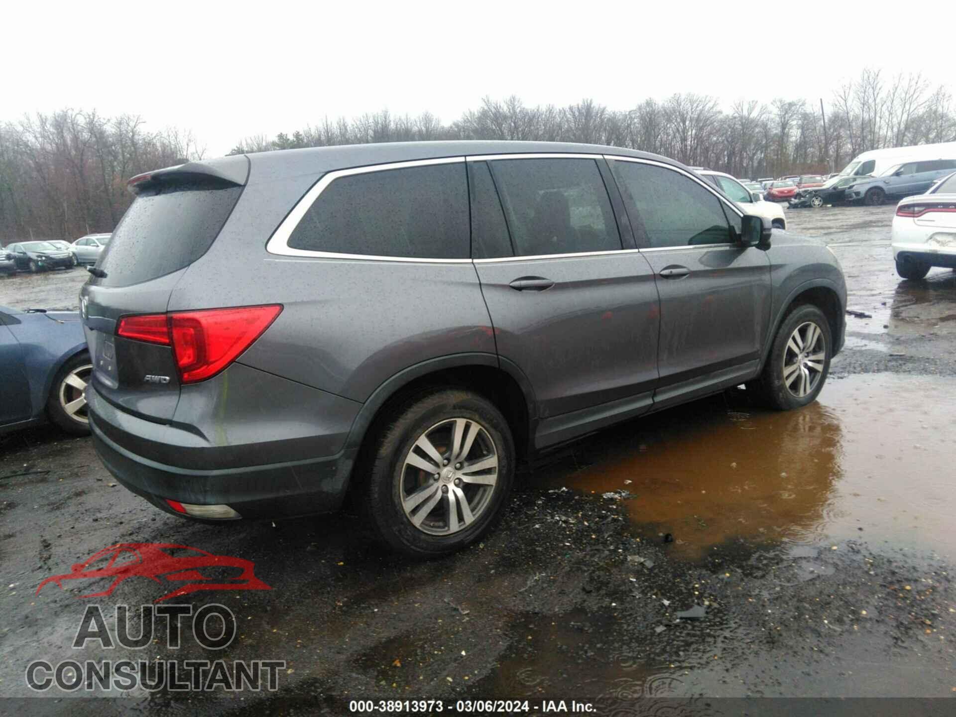 HONDA PILOT 2017 - 5FNYF6H52HB004343