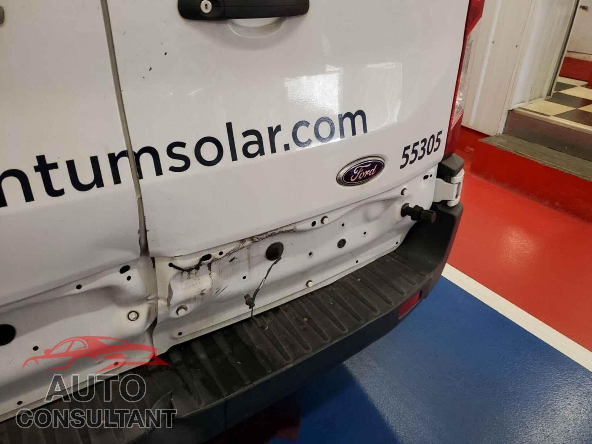 FORD TRANSIT 2018 - 1FTYR2CM4JKB55305