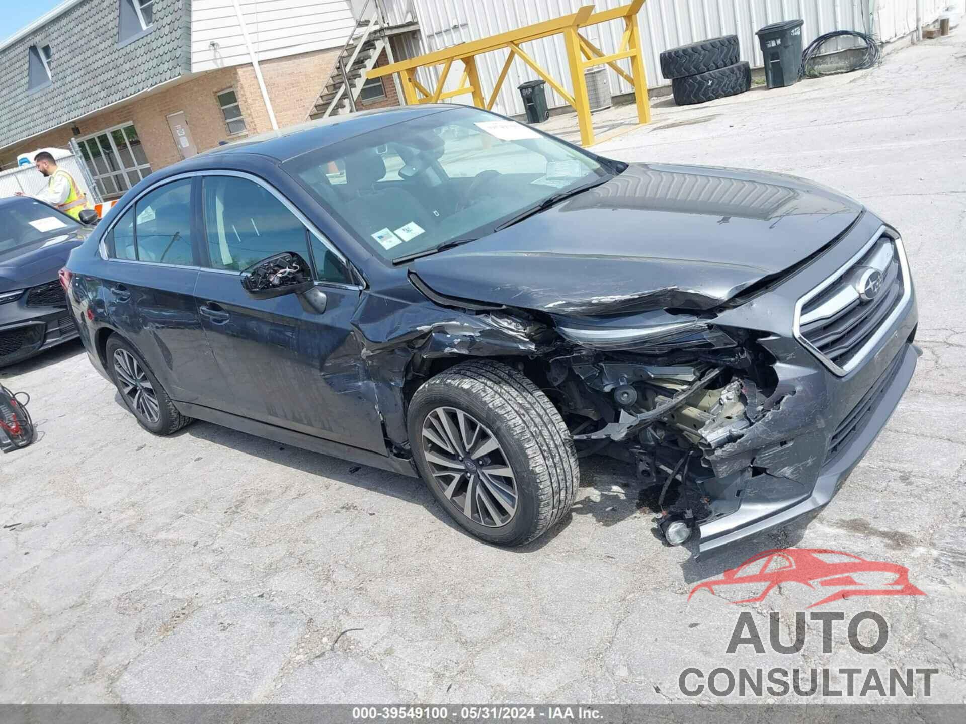 SUBARU LEGACY 2019 - 4S3BNAF69K3022608