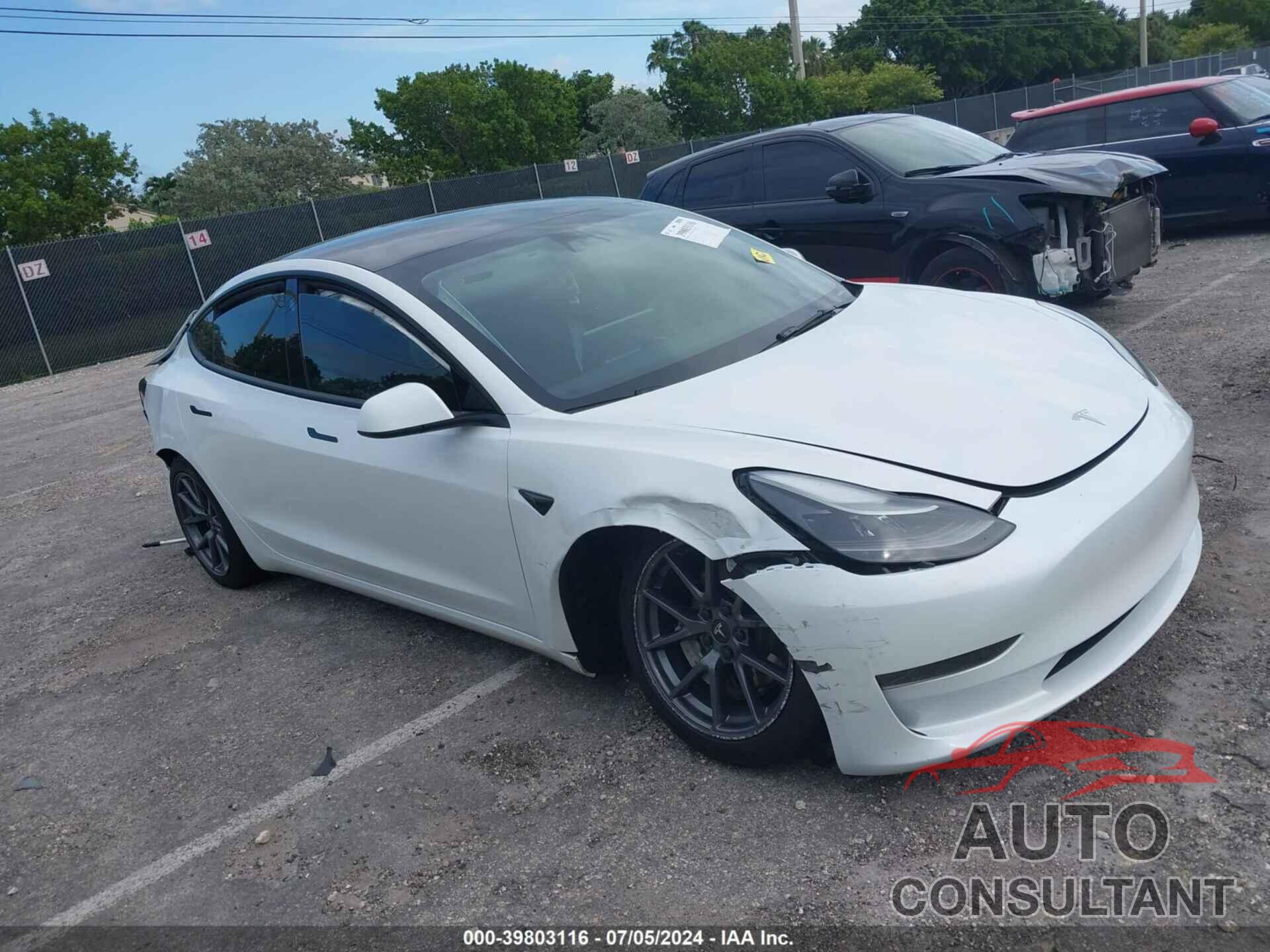 TESLA MODEL 3 2023 - 5YJ3E1EA7PF588335