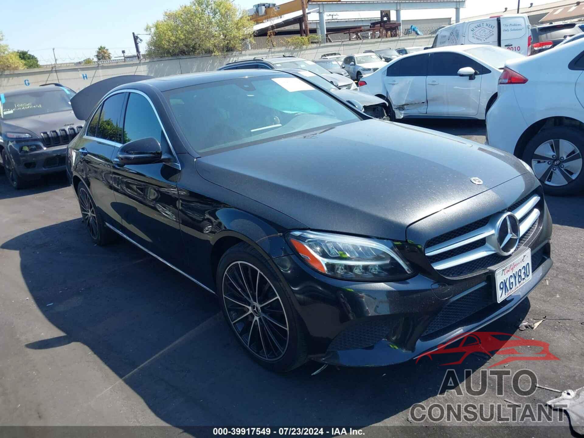 MERCEDES-BENZ C 300 2019 - 55SWF8DB0KU321316