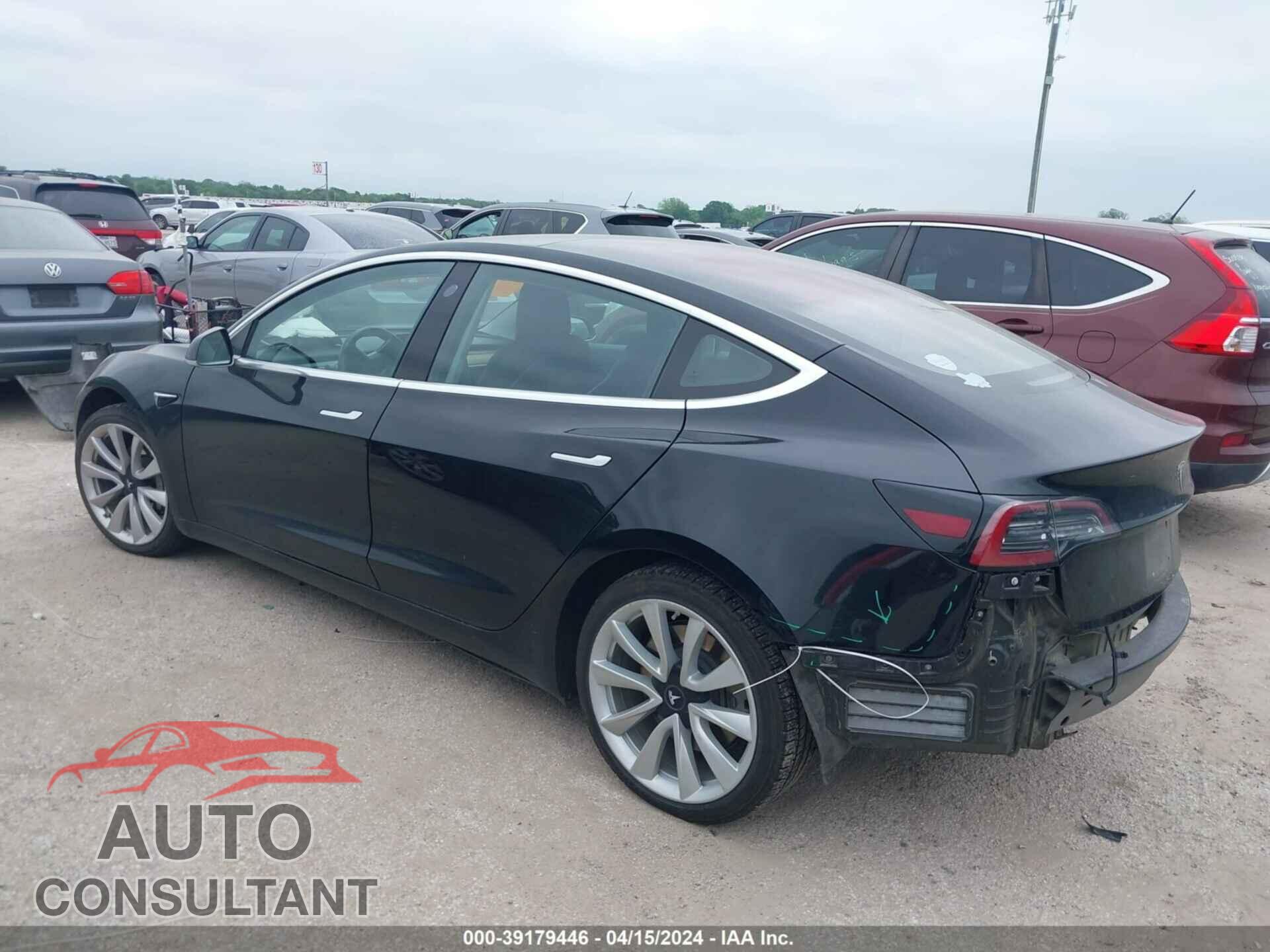 TESLA MODEL 3 2018 - 5YJ3E1EA9JF042837