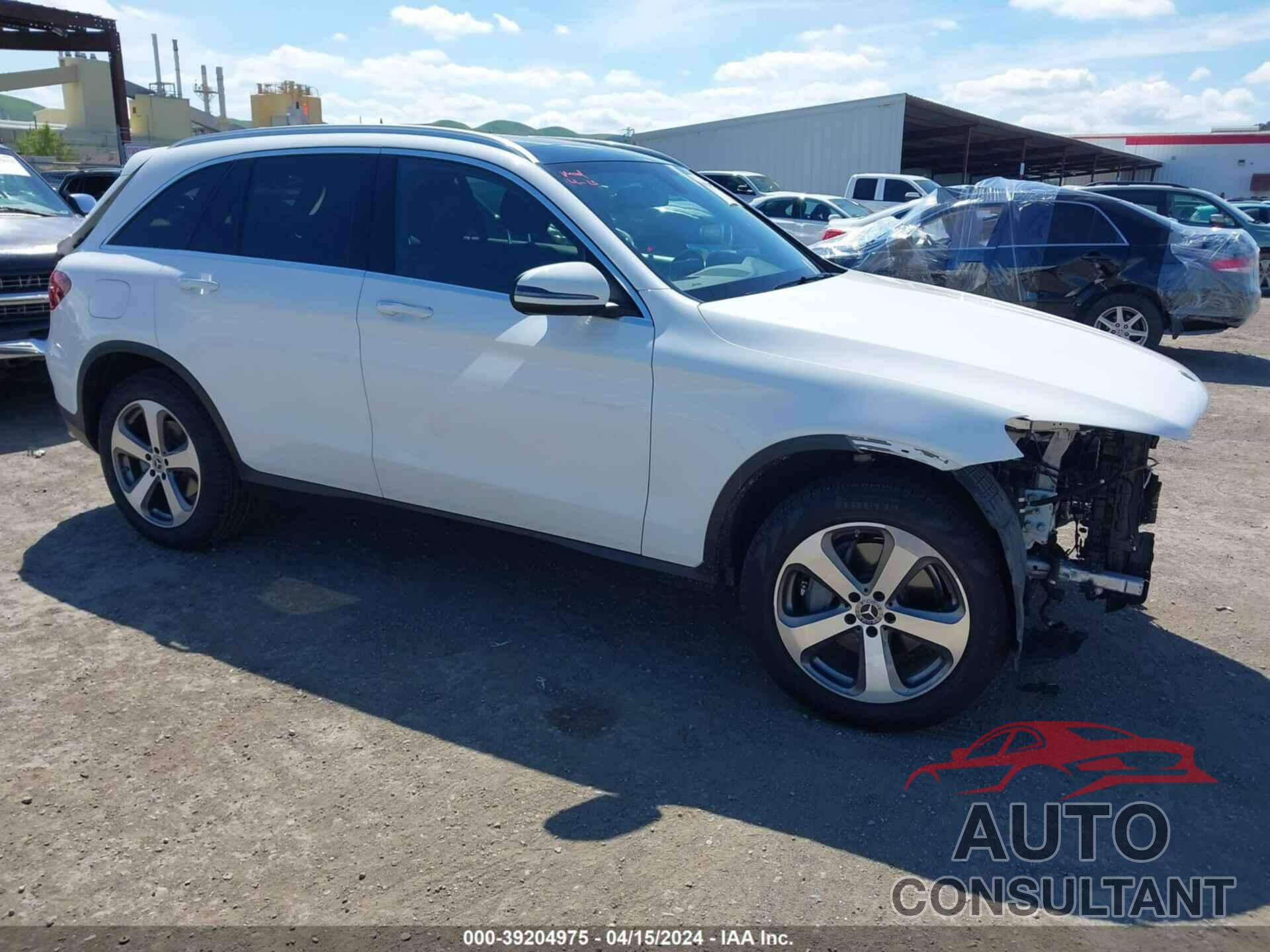 MERCEDES-BENZ GLC 300 2018 - WDC0G4KB3JV111352