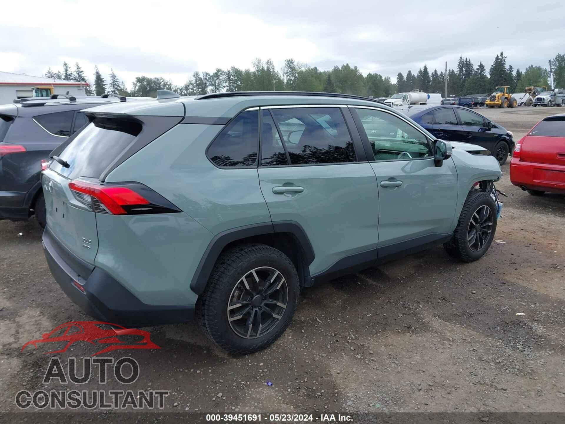 TOYOTA RAV4 2021 - JTMP1RFV7MD073593