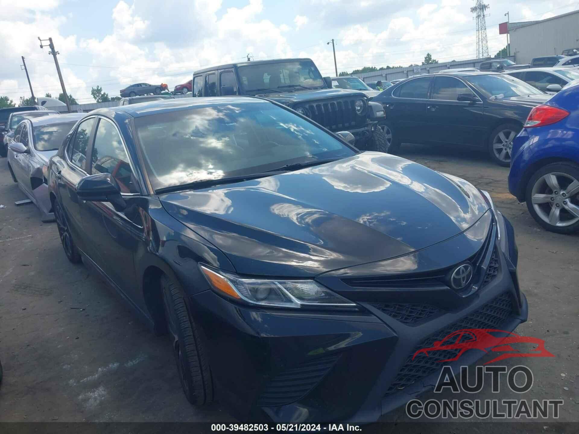 TOYOTA CAMRY 2020 - 4T1G11AK6LU972373