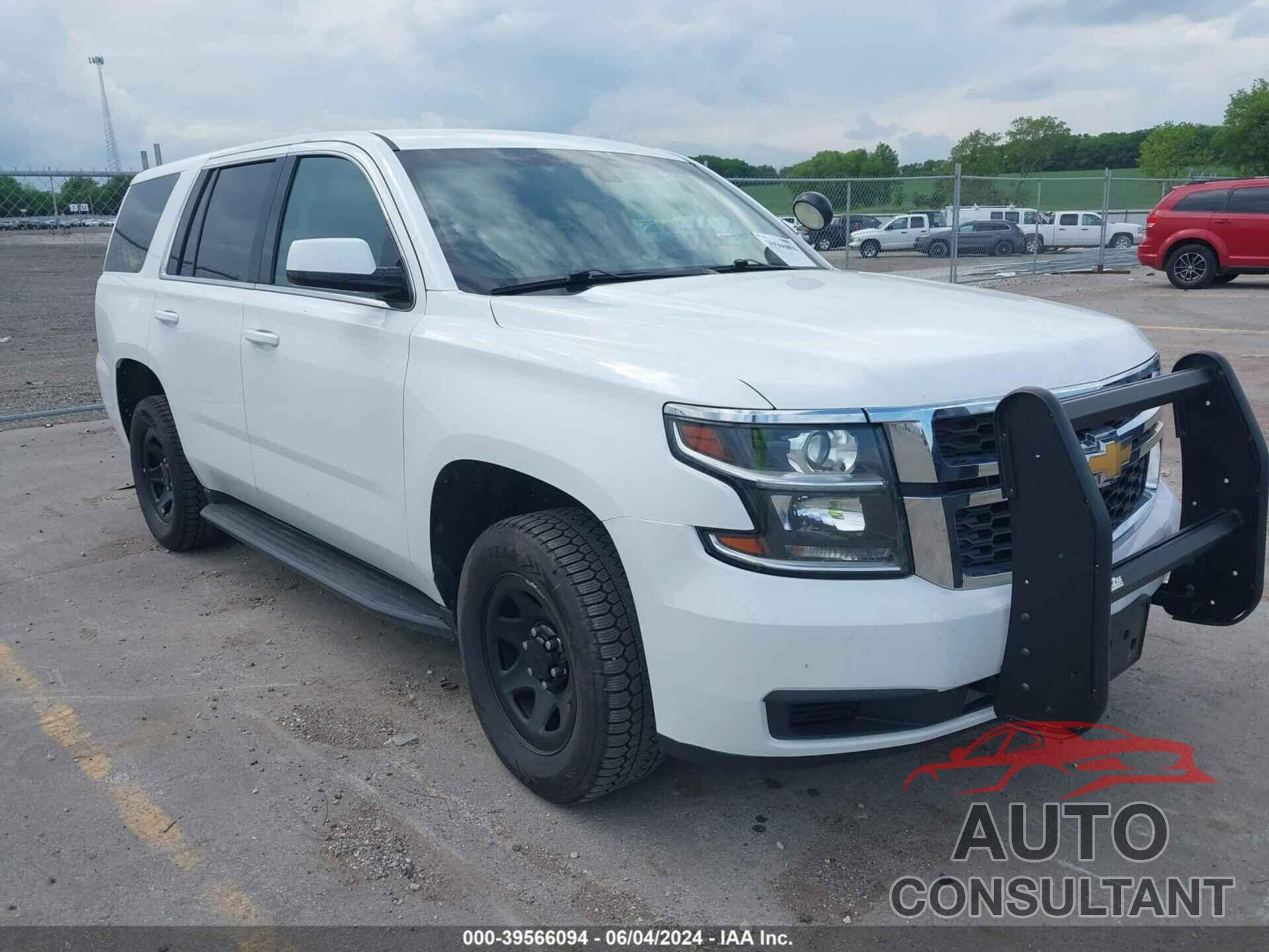 CHEVROLET TAHOE 2019 - 1GNSKDEC7KR233828