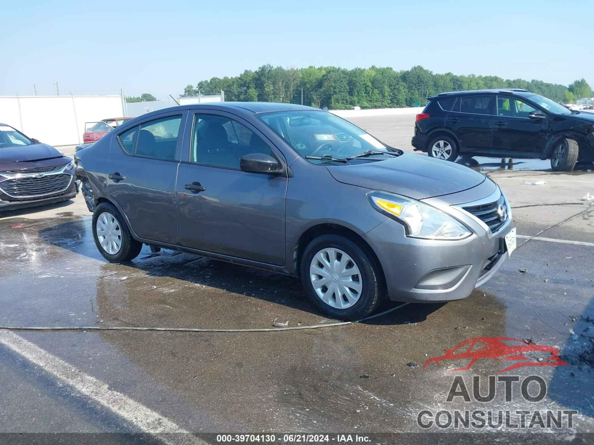 NISSAN VERSA 2019 - 3N1CN7AP0KL801510