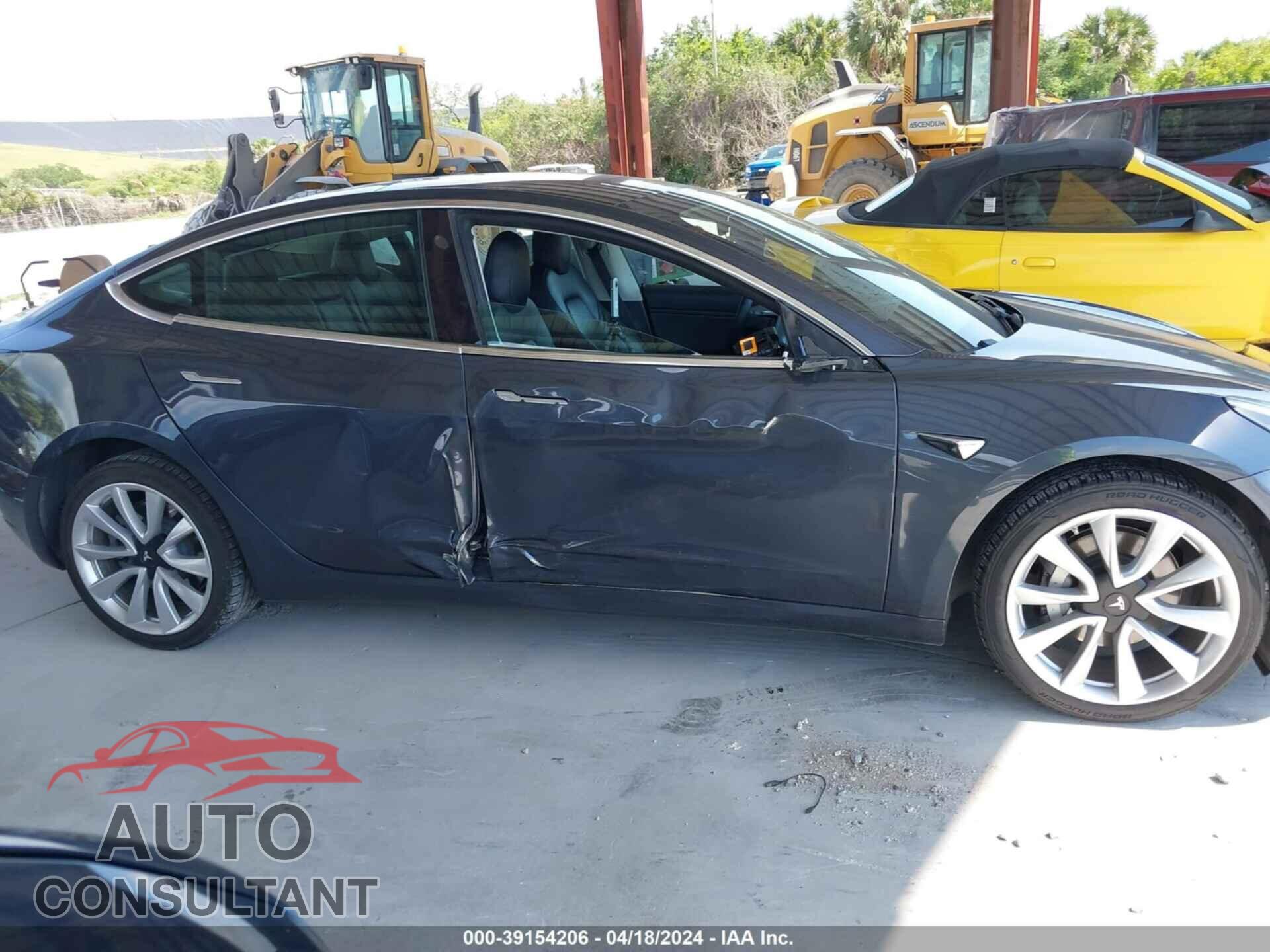 TESLA MODEL 3 2019 - 5YJ3E1EA6KF475968