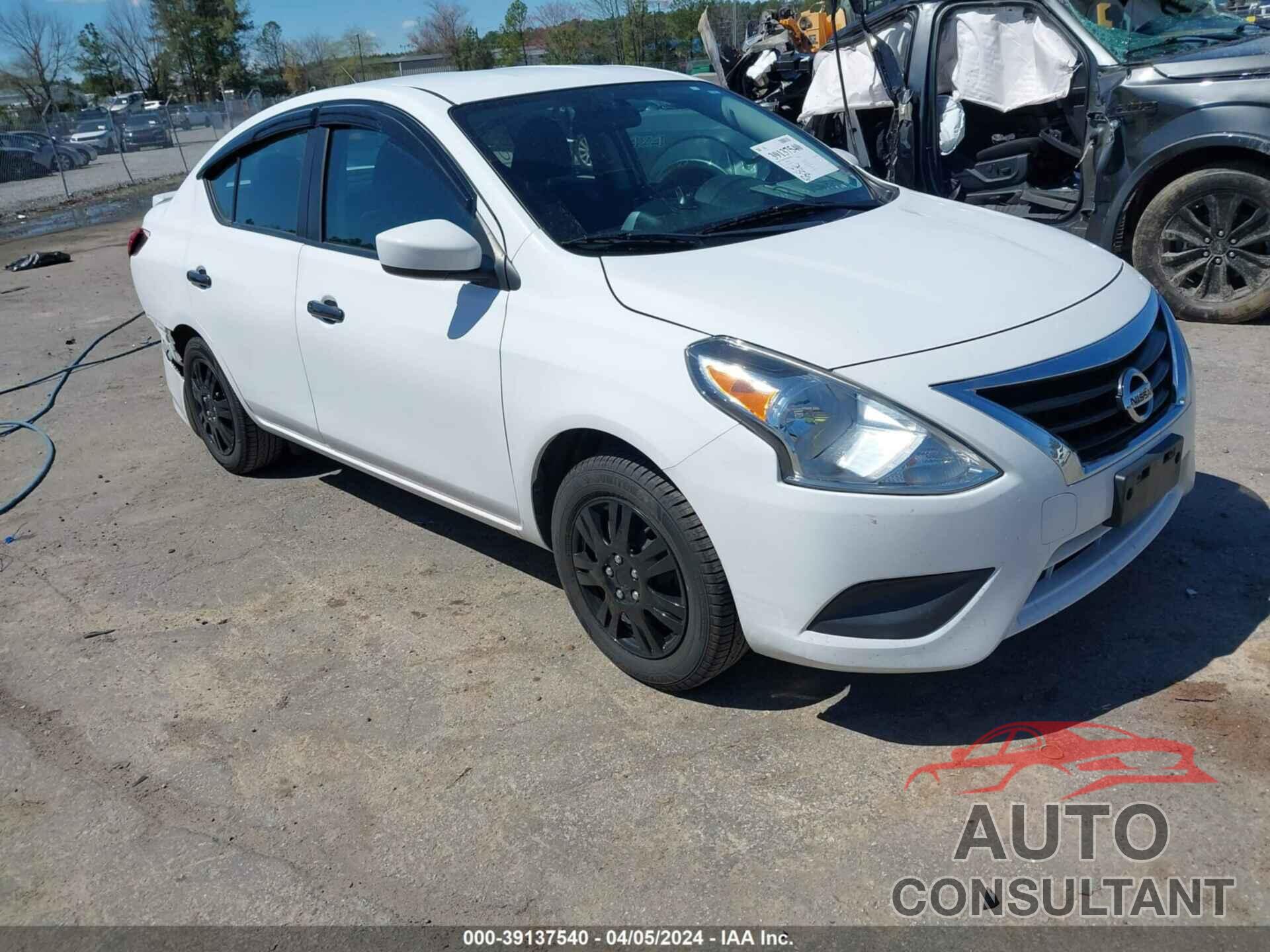 NISSAN VERSA 2019 - 3N1CN7AP4KL877666