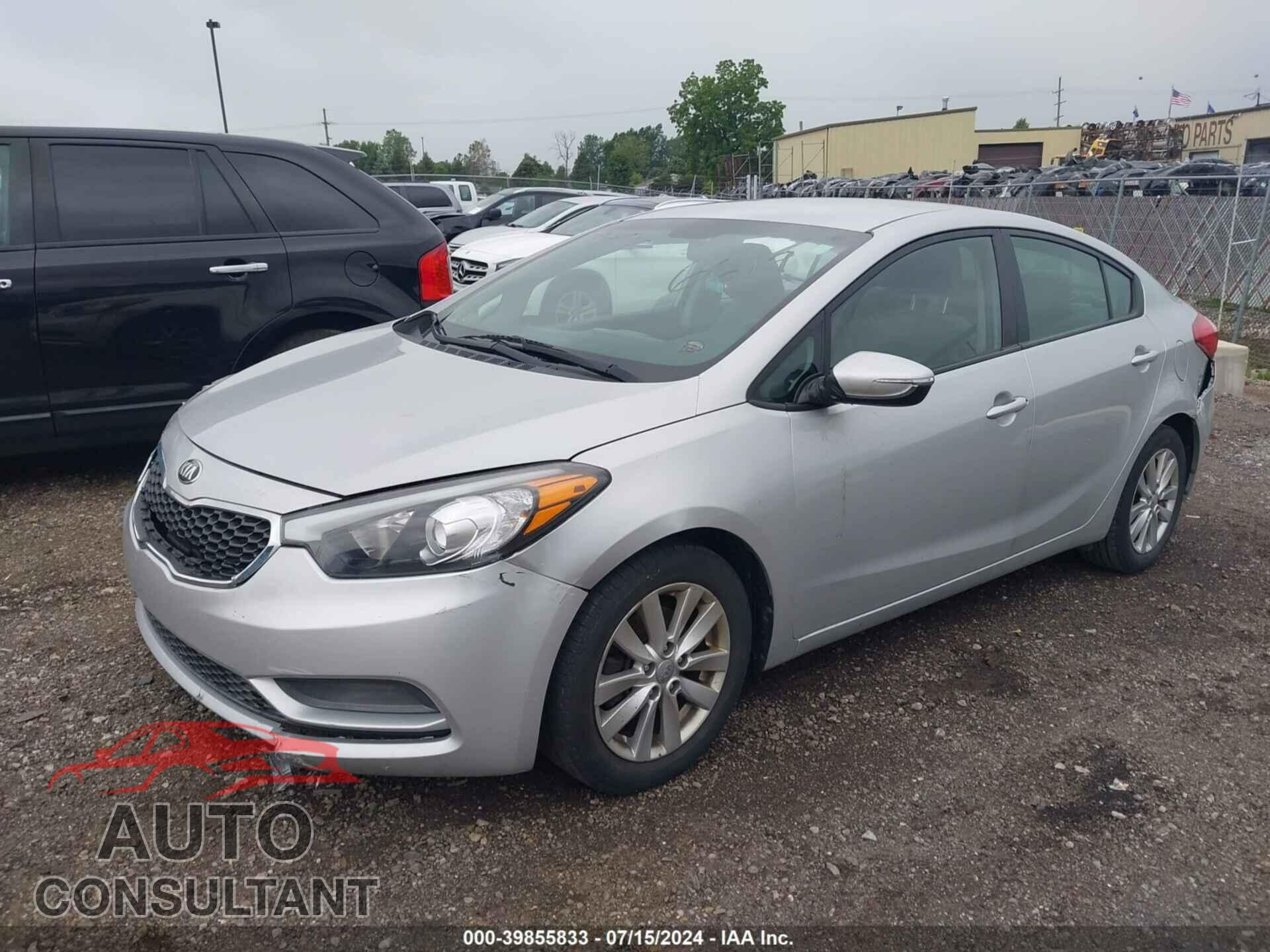 KIA FORTE 2016 - KNAFX4A68G5476619