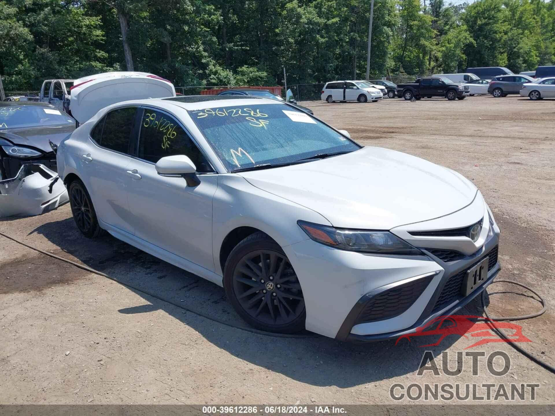 TOYOTA CAMRY 2022 - 4T1S11AK7NU033004