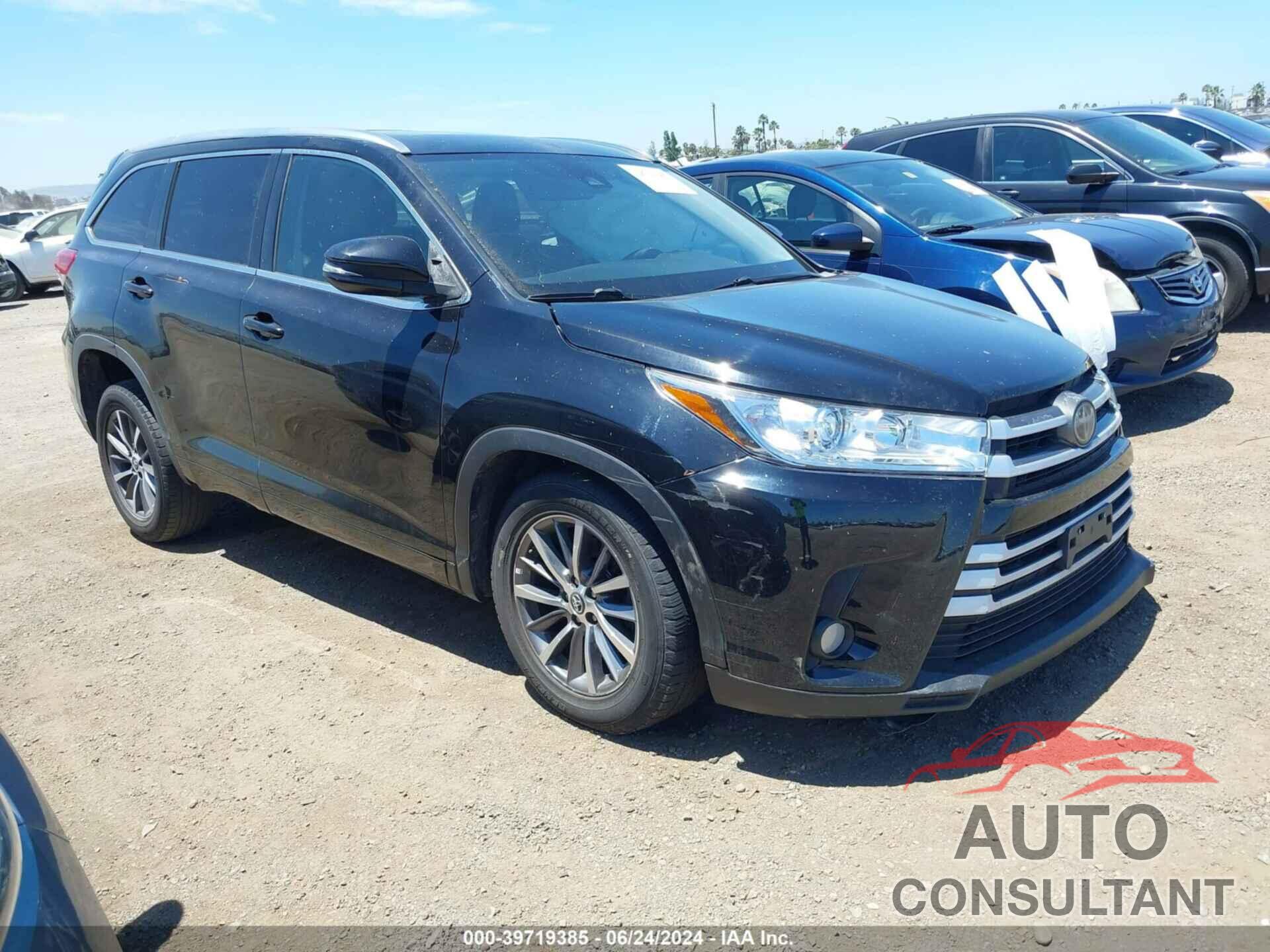 TOYOTA HIGHLANDER 2017 - 5TDKZRFH6HS512872