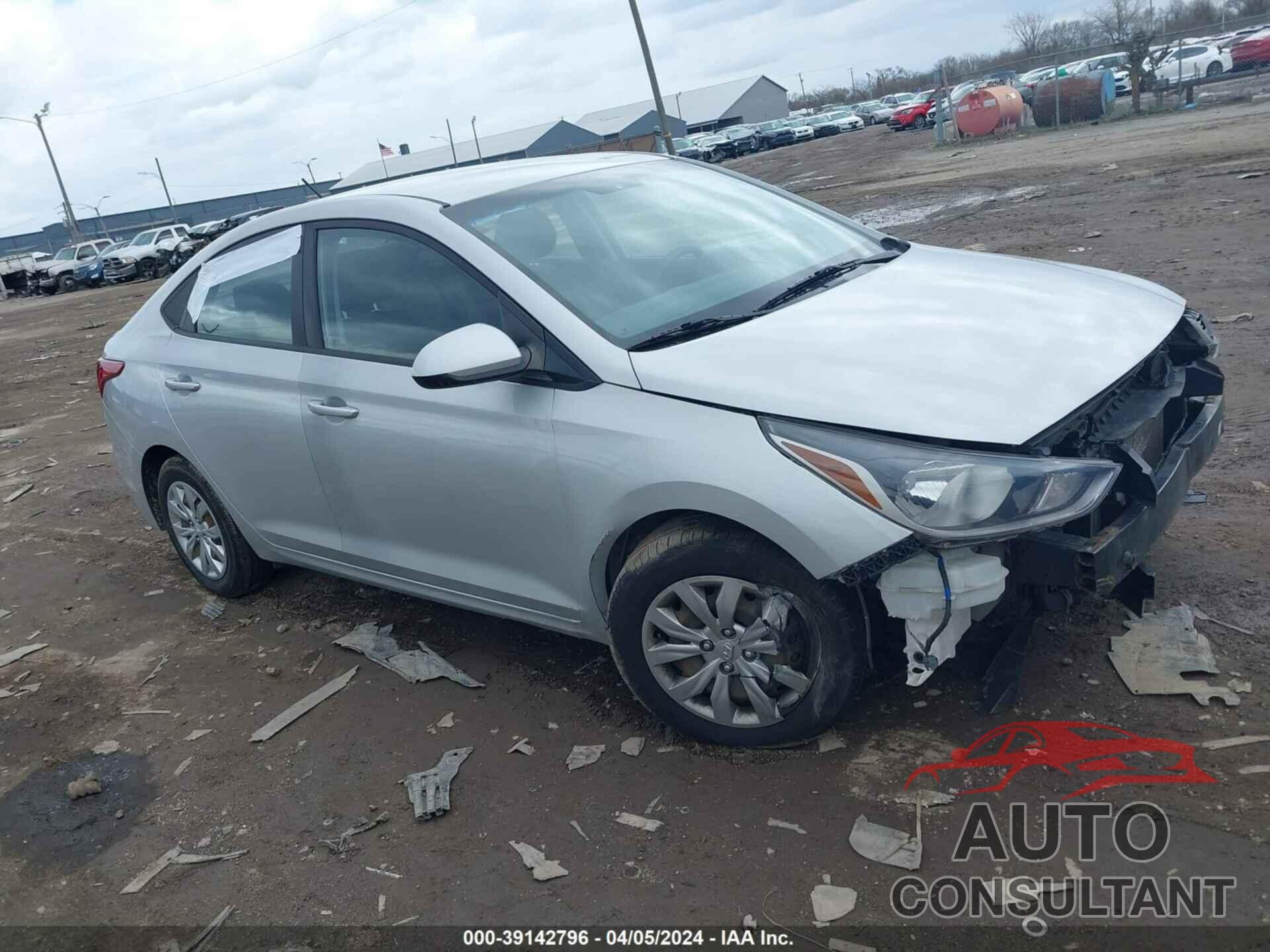 HYUNDAI ACCENT 2018 - 3KPC24A36JE017613