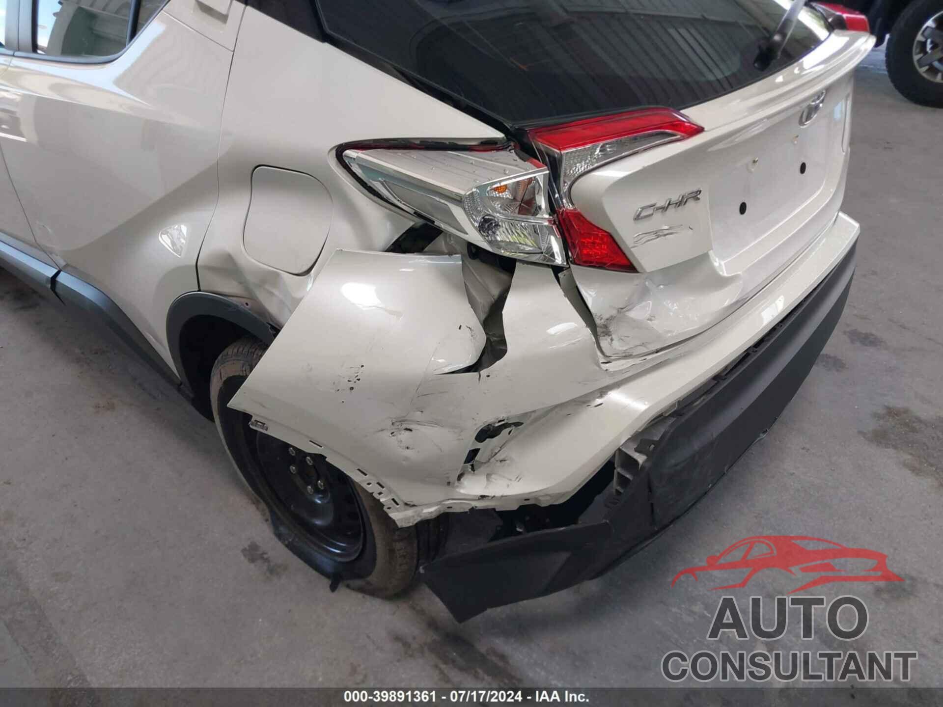 TOYOTA C-HR 2021 - NMTKHMBX6MR124049