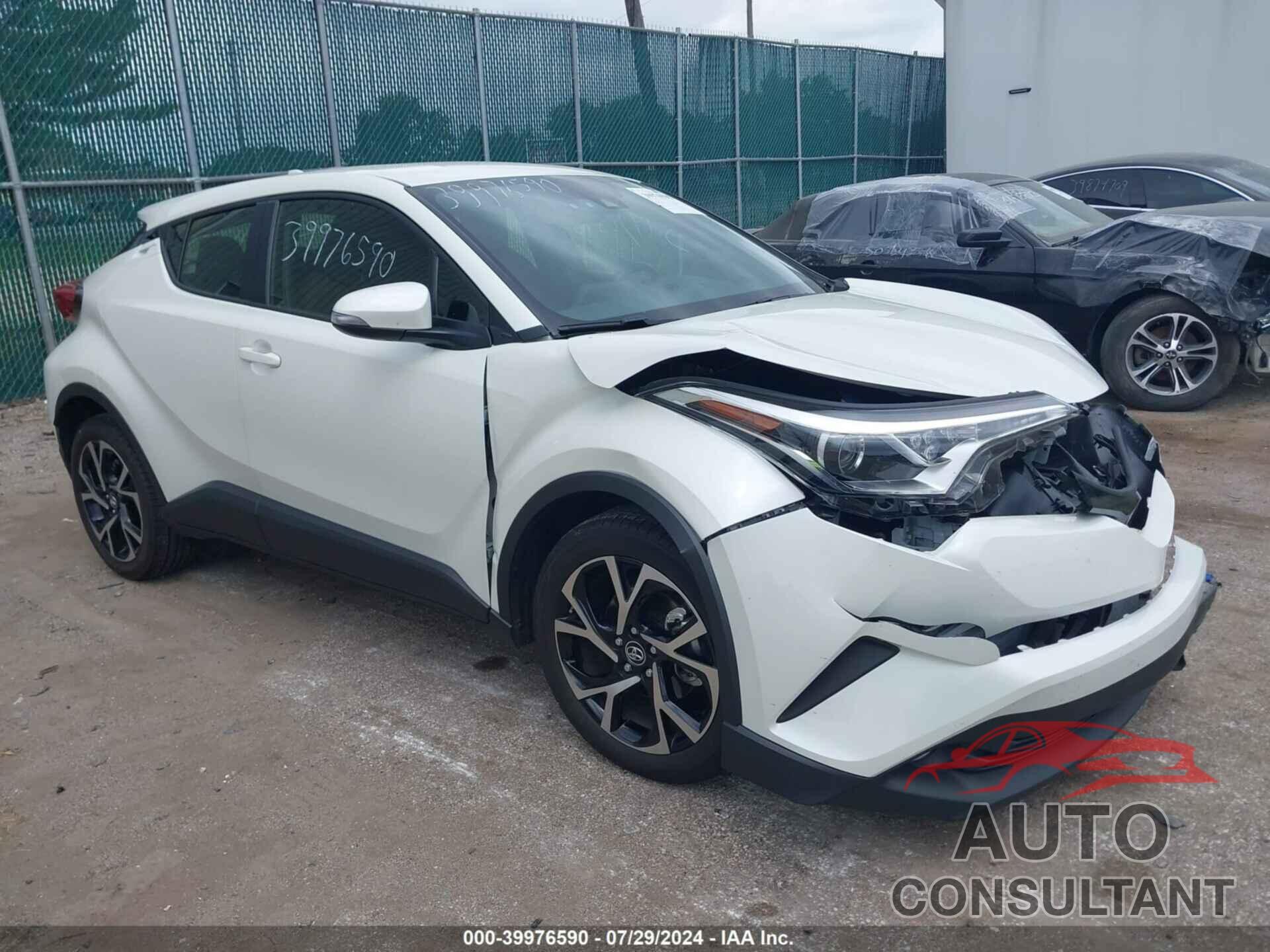 TOYOTA C-HR 2018 - JTNKHMBX5J1005477