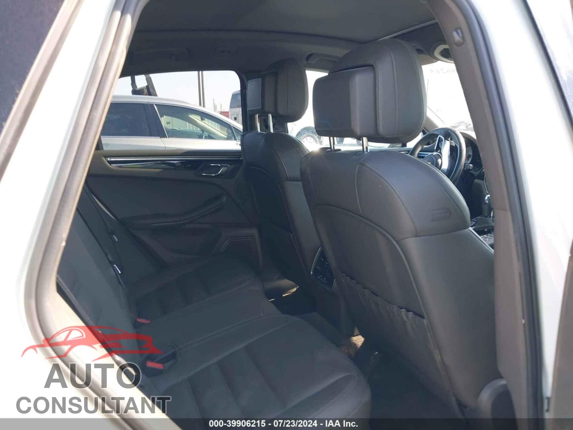 PORSCHE MACAN 2016 - WP1AB2A58GLB43662