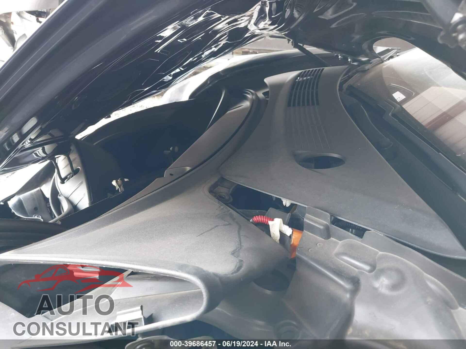 TESLA MODEL 3 2020 - 5YJ3E1EA3LF745577