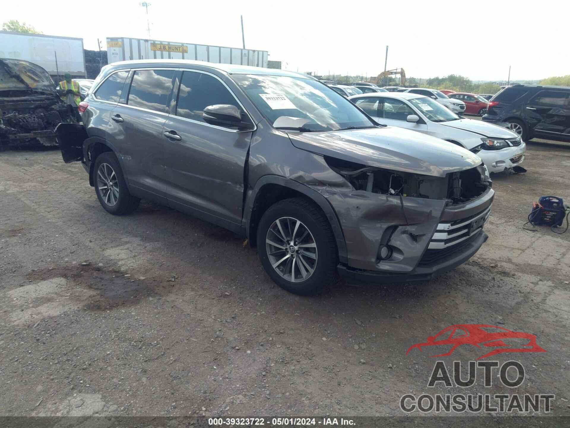 TOYOTA HIGHLANDER 2019 - 5TDJZRFH6KS590331