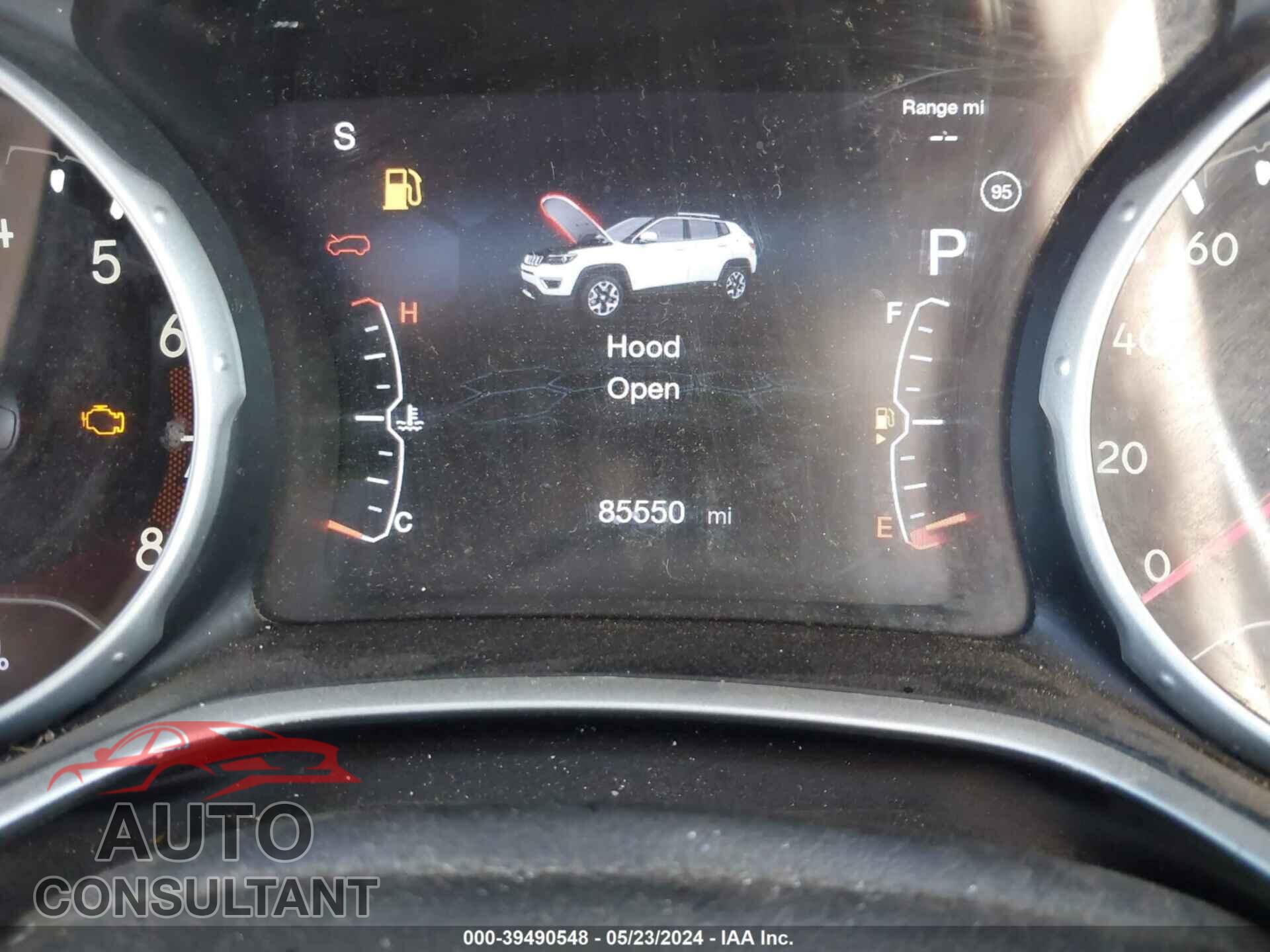 JEEP COMPASS 2018 - 3C4NJDBBXJT104038
