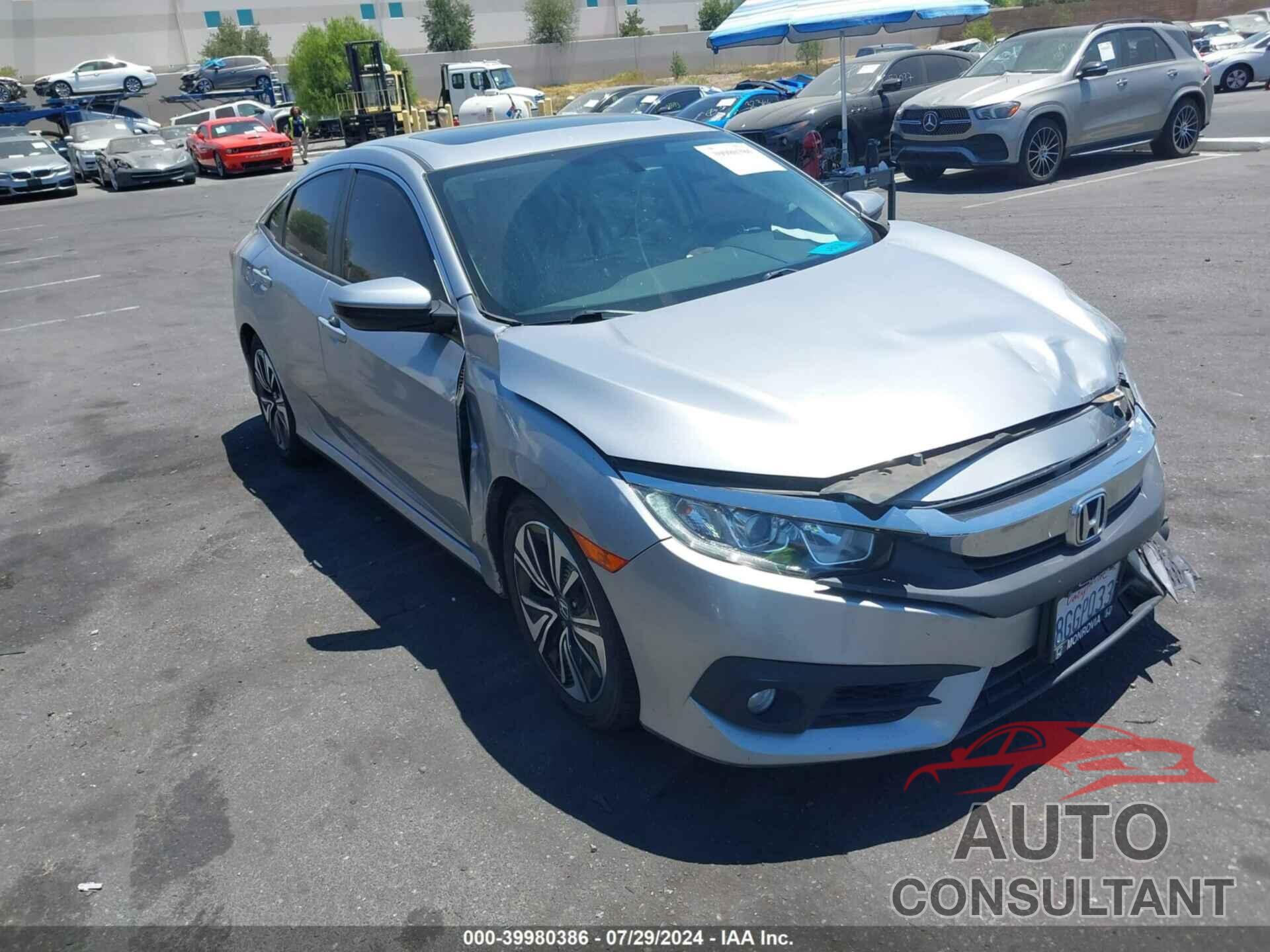 HONDA CIVIC 2018 - JHMFC1F70JX035060