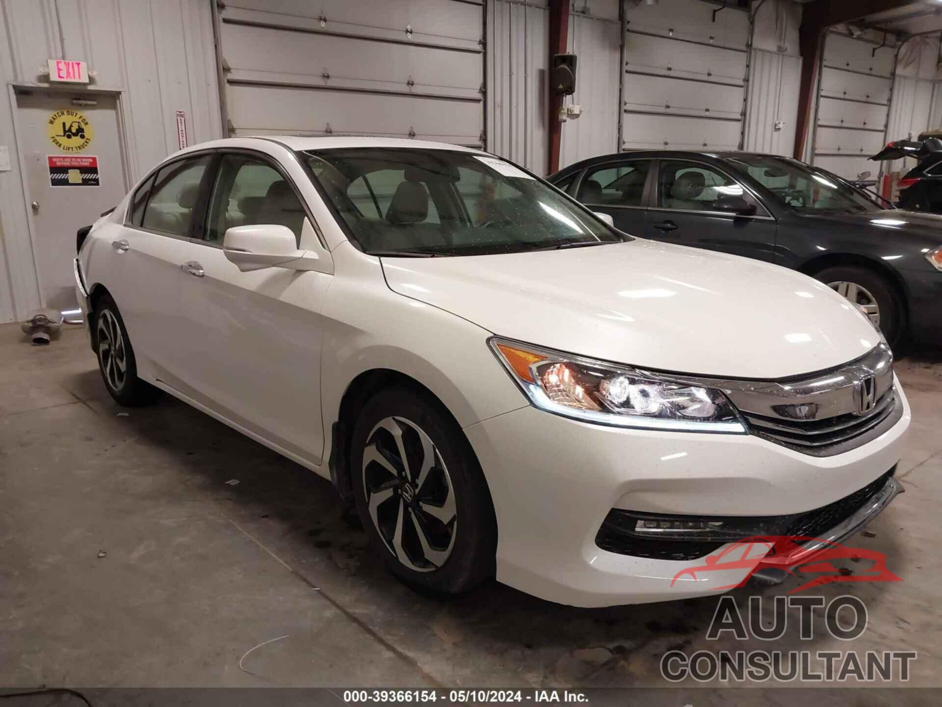 HONDA ACCORD 2017 - 1HGCR3F83HA040338