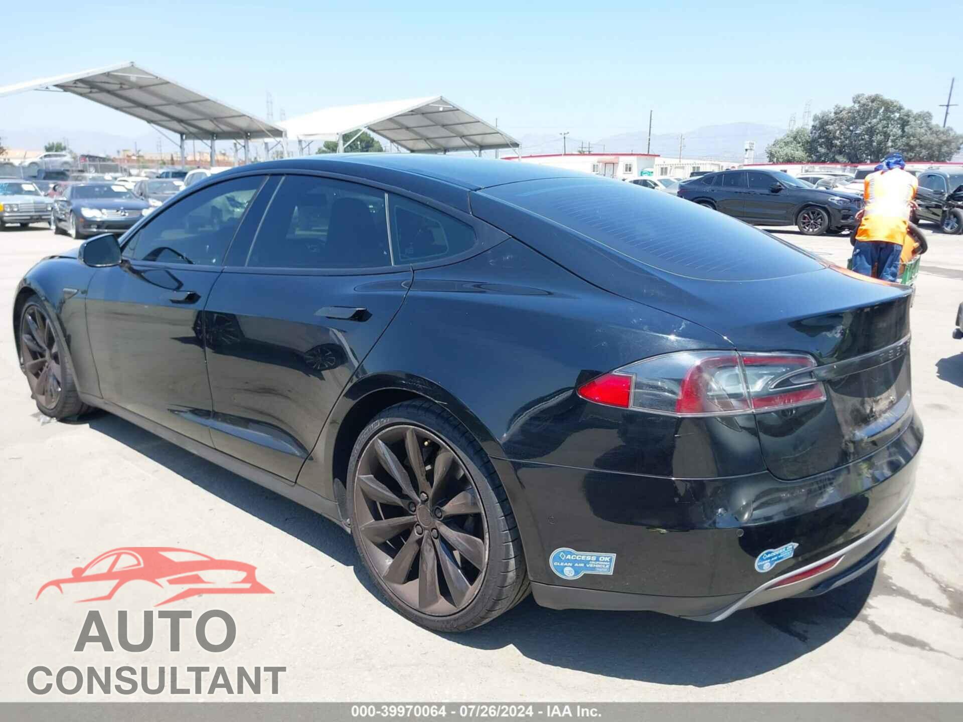 TESLA MODEL S 2016 - 5YJSA1E17GF125201
