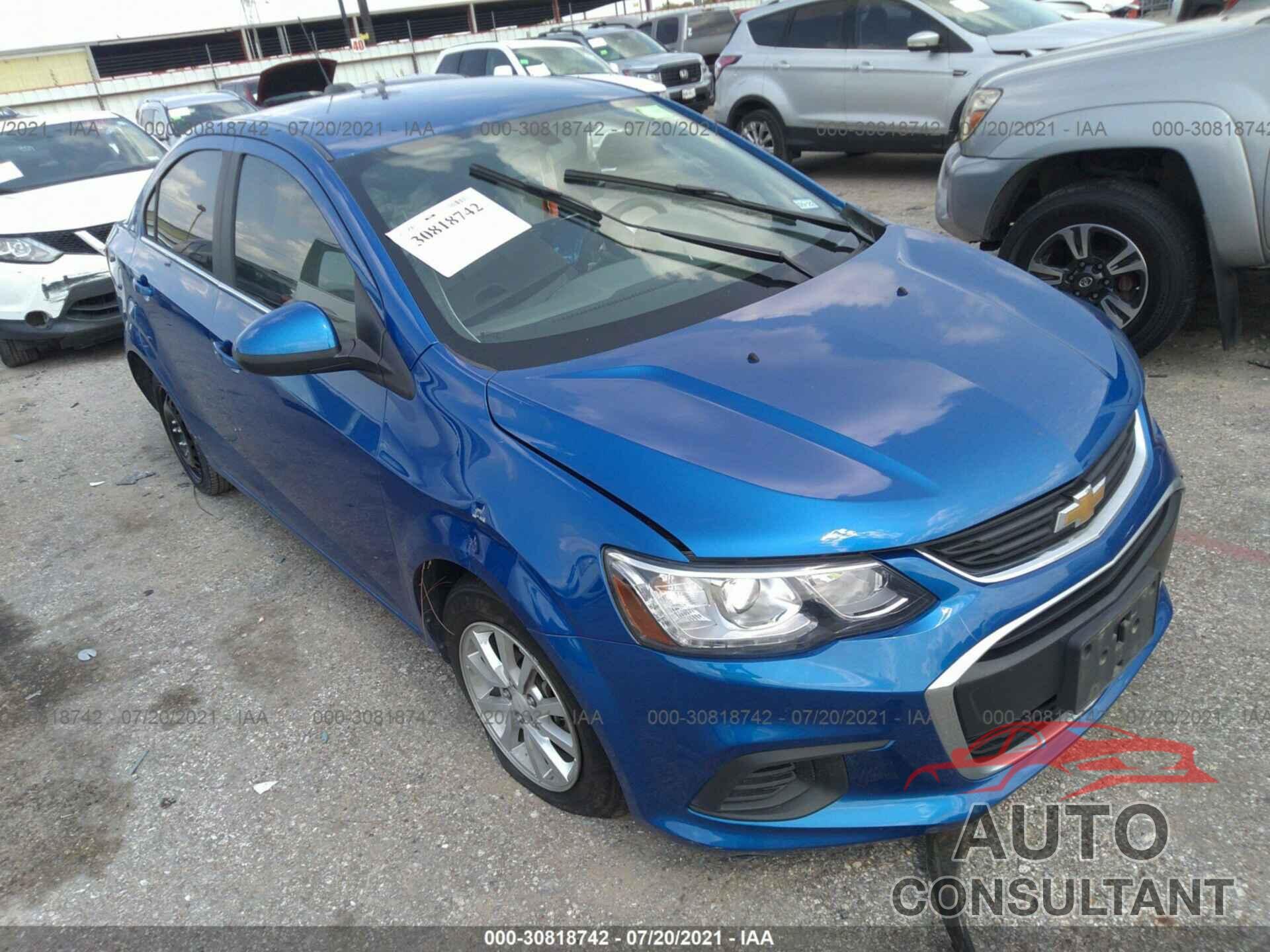CHEVROLET SONIC 2019 - 1G1JD5SB9K4126964