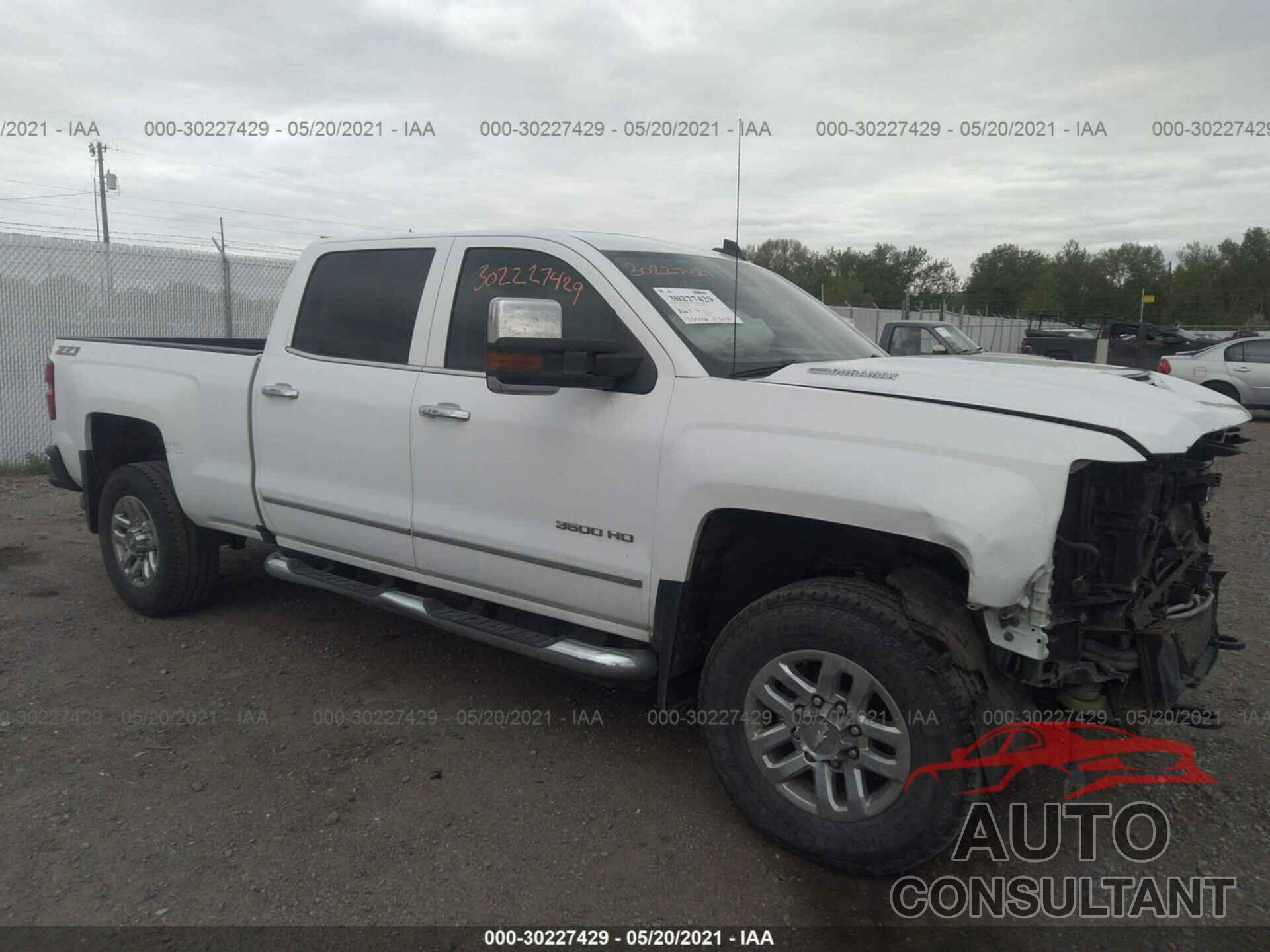 CHEVROLET SILVERADO 3500HD 2017 - 1GC4K0EY5HF174388