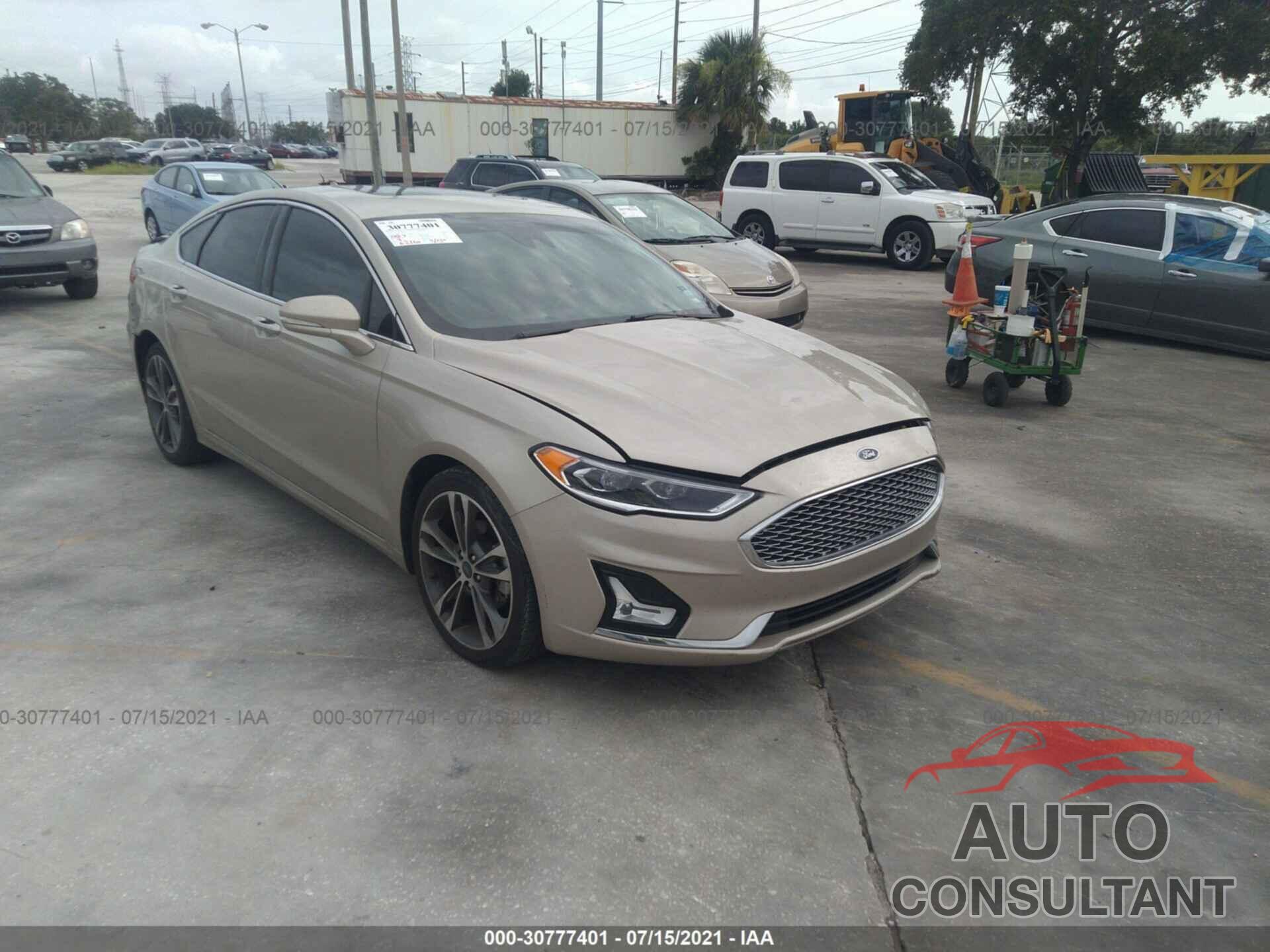FORD FUSION 2019 - 3FA6P0D95KR139631