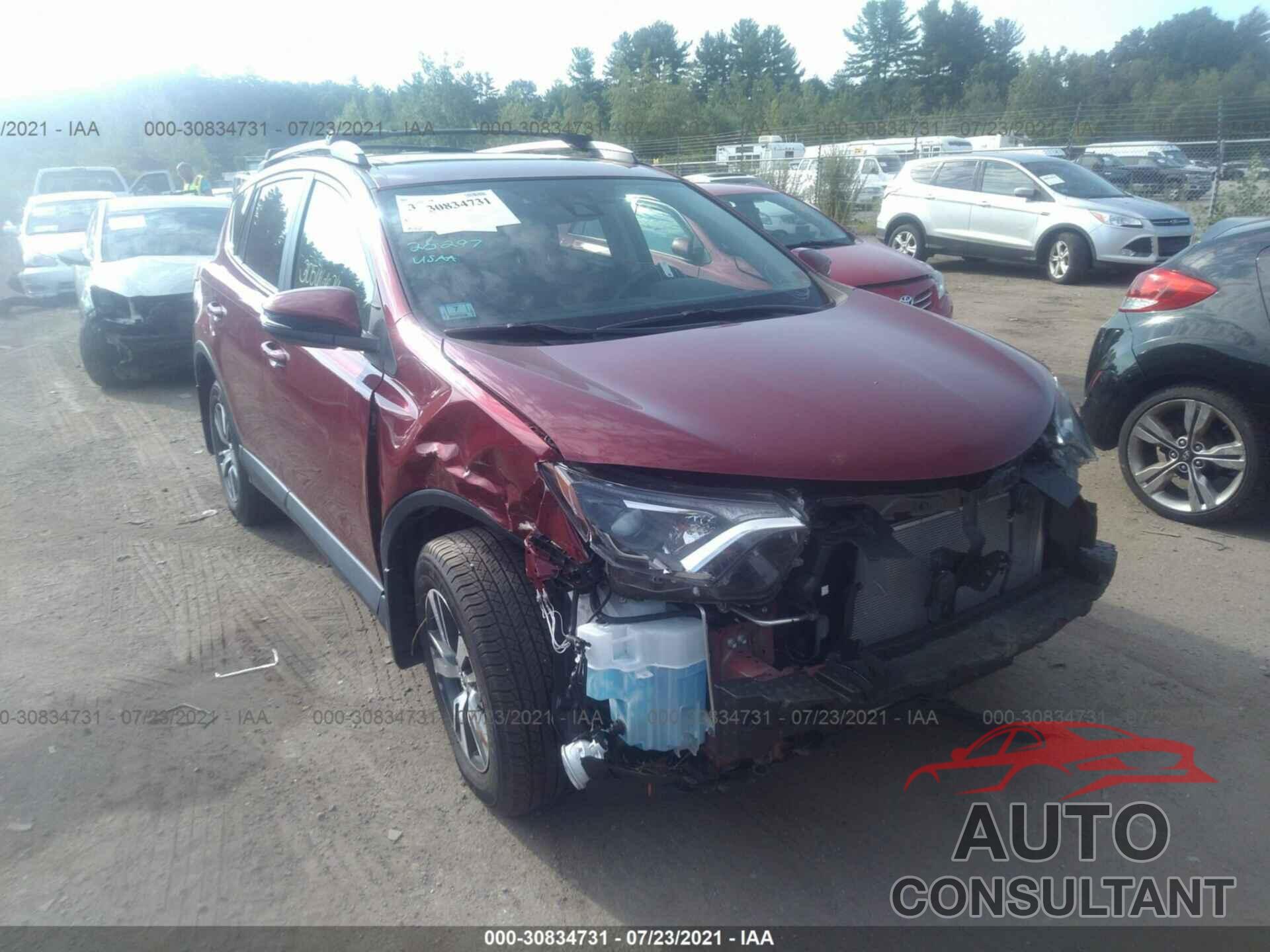 TOYOTA RAV4 2018 - 2T3RFREV5JW779813