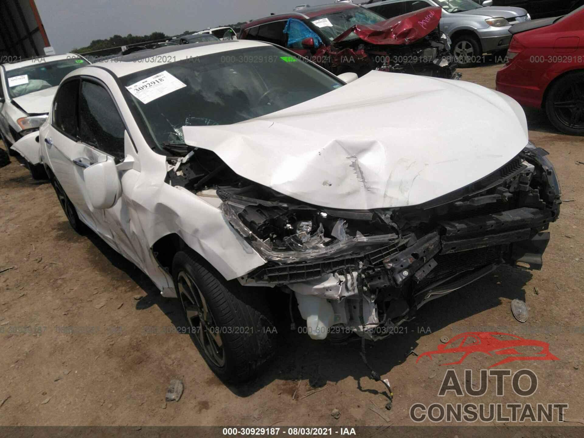 HONDA ACCORD SEDAN 2016 - 1HGCR3F88GA008726