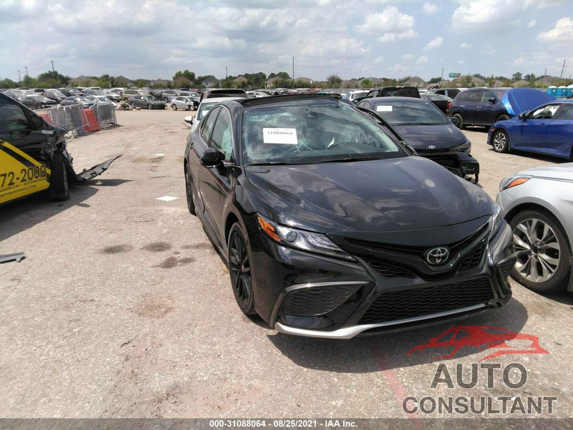 TOYOTA CAMRY 2021 - 4T1K61AK9MU604766