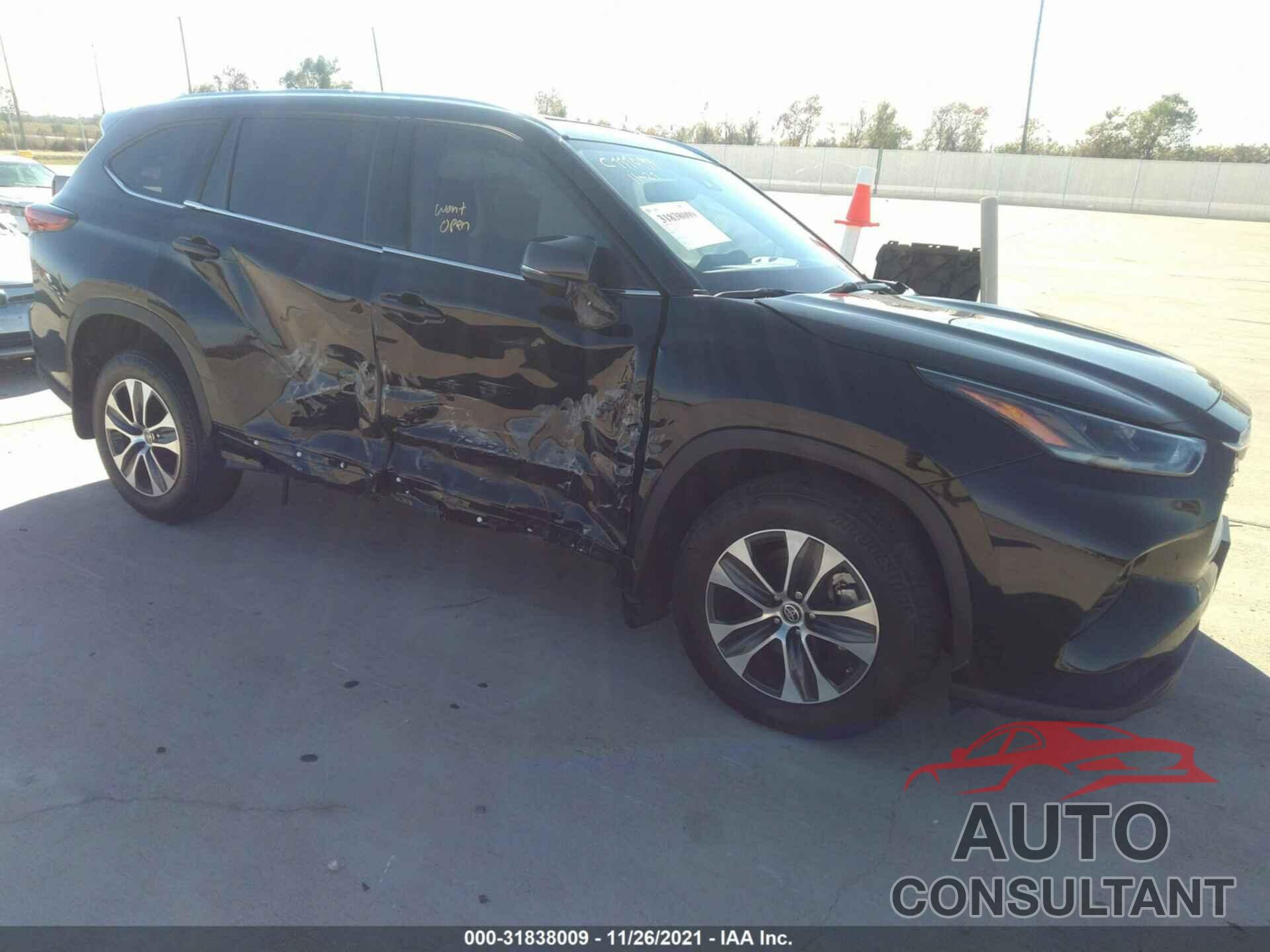 TOYOTA HIGHLANDER 2021 - 5TDGZRBH1MS108724