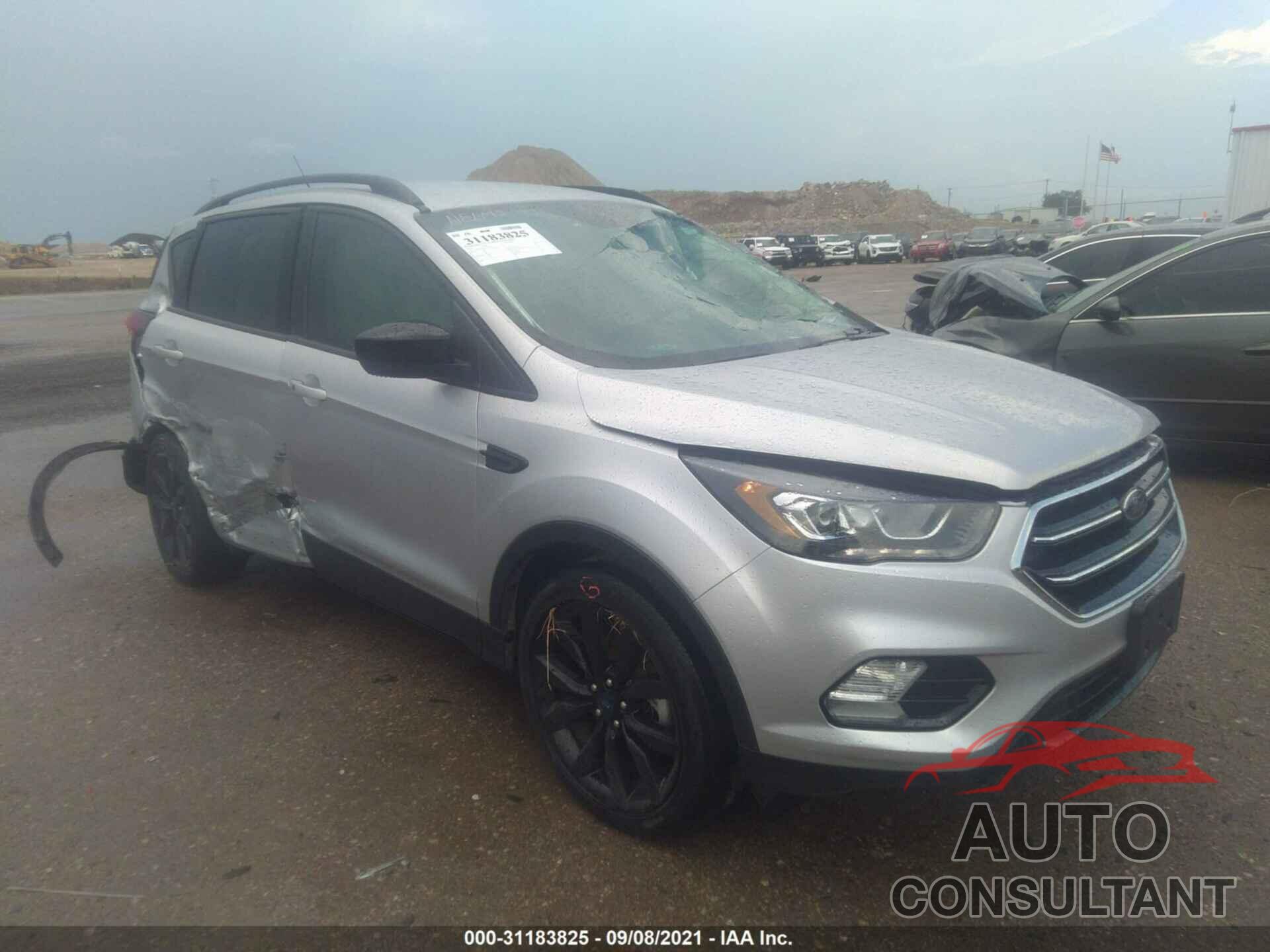 FORD ESCAPE 2019 - 1FMCU0GD1KUC02833
