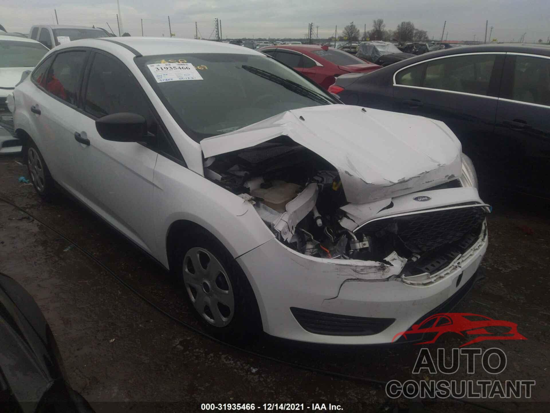 FORD FOCUS 2017 - 1FADP3E27HL251803