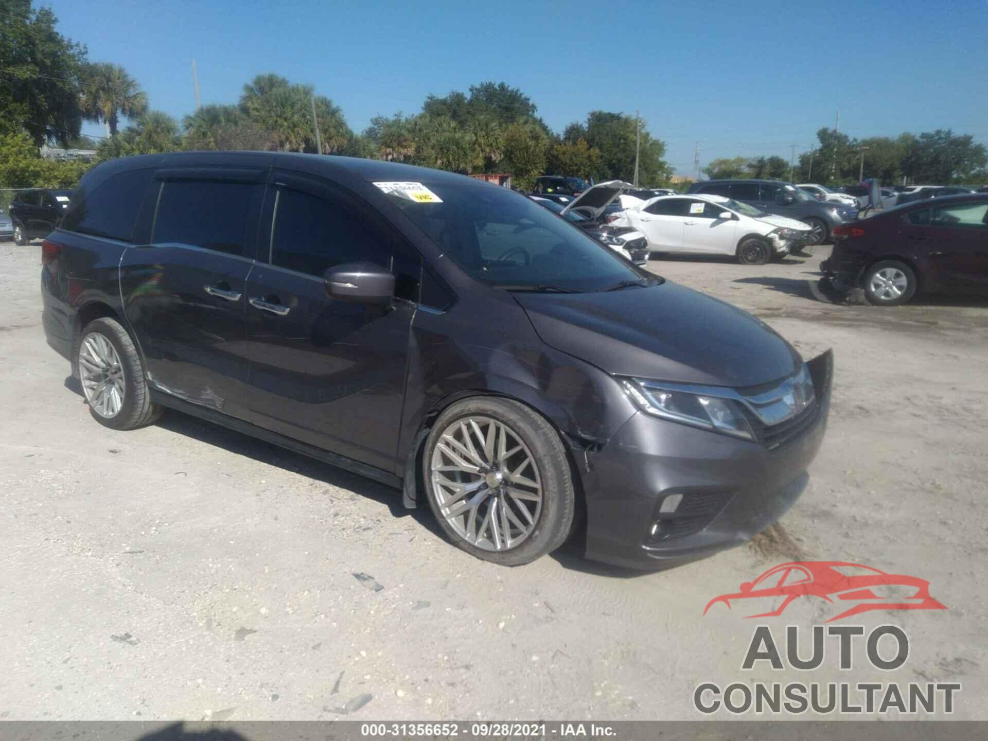 HONDA ODYSSEY 2018 - 5FNRL6H52JB017032