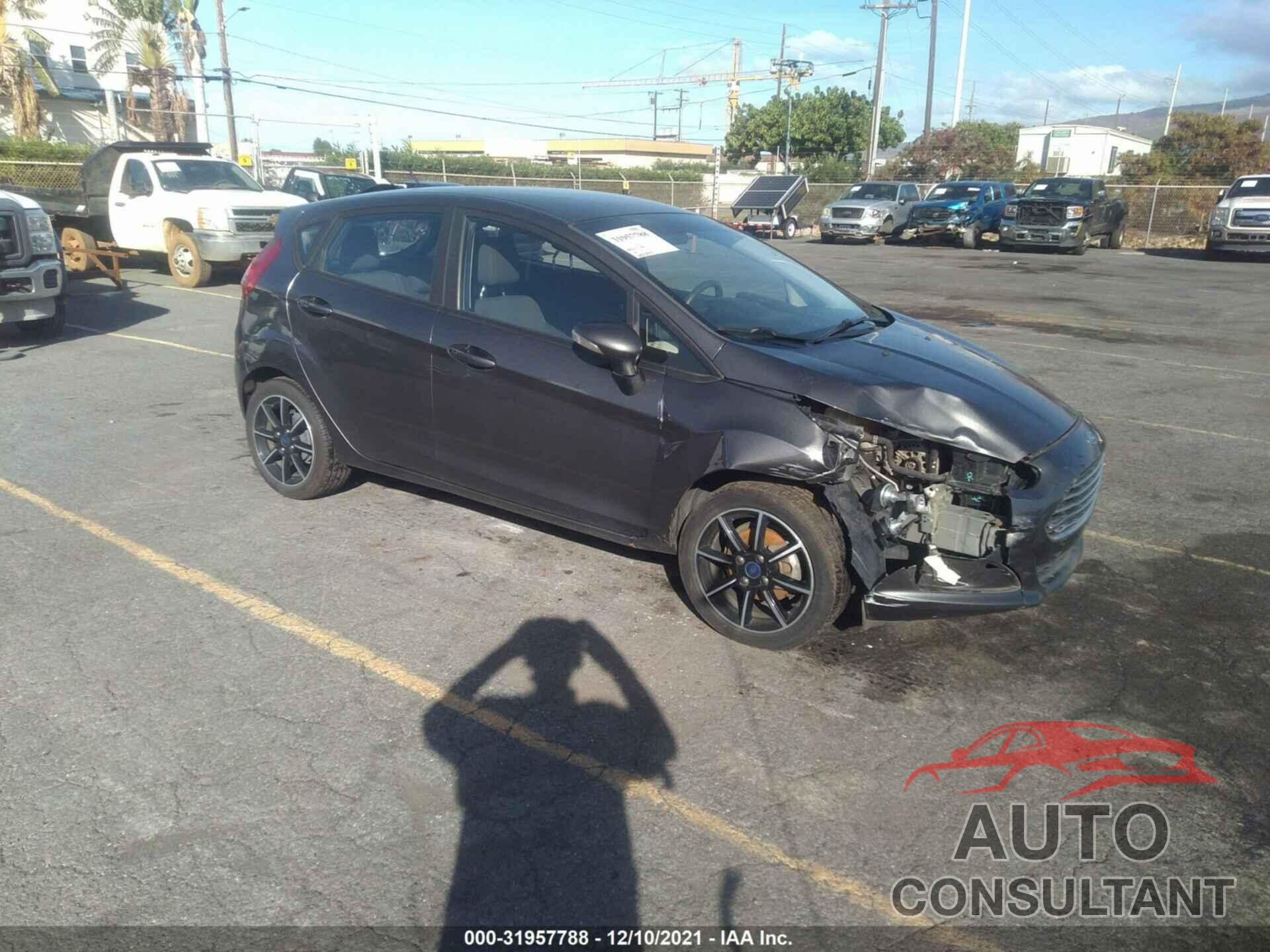 FORD FIESTA 2017 - 3FADP4EJ4HM145918