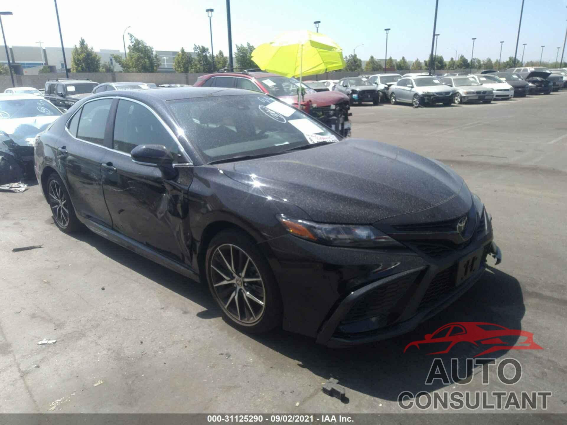 TOYOTA CAMRY 2021 - 4T1T11AKXMU533676