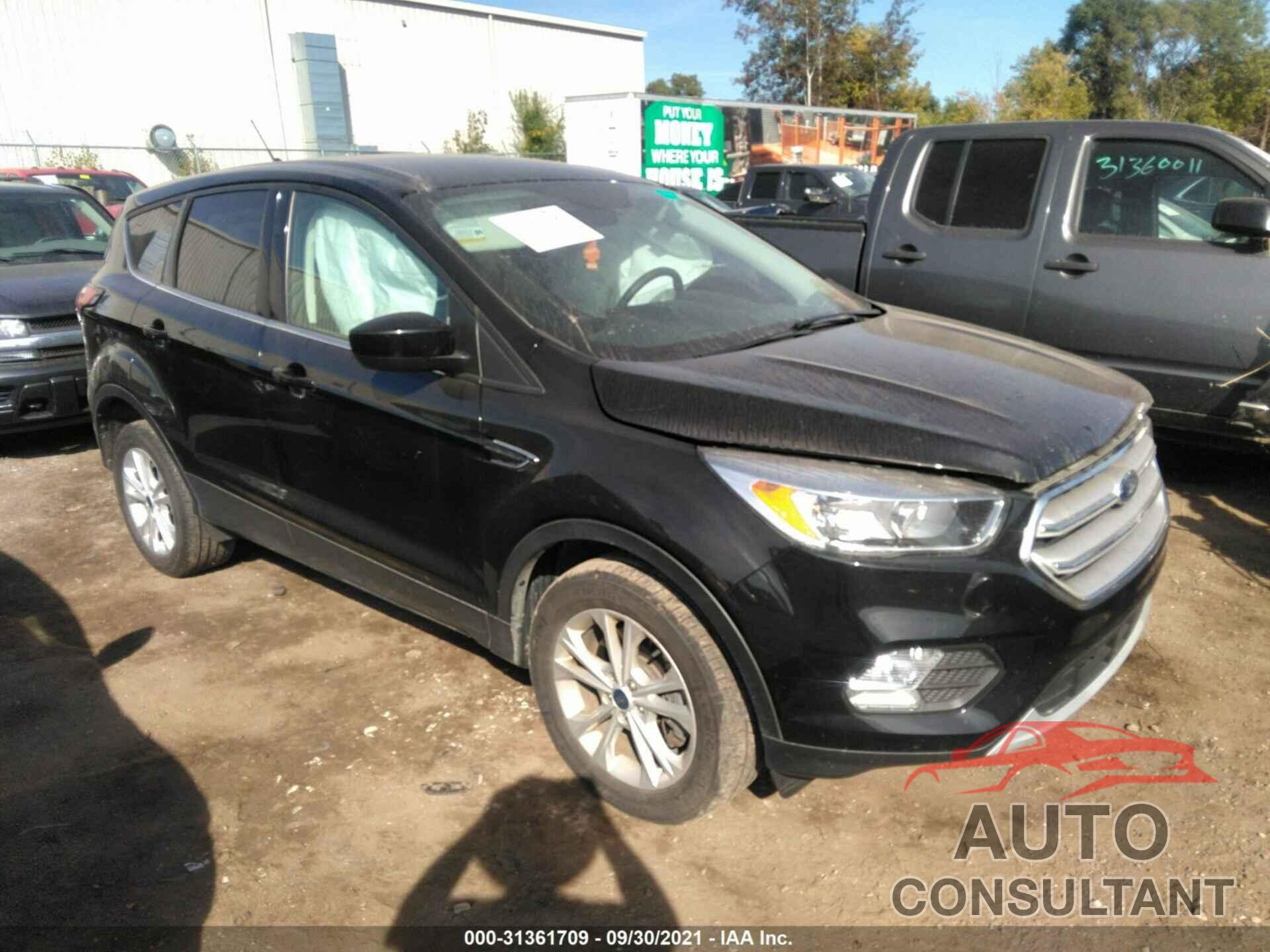 FORD ESCAPE 2019 - 1FMCU9GD5KUA16569
