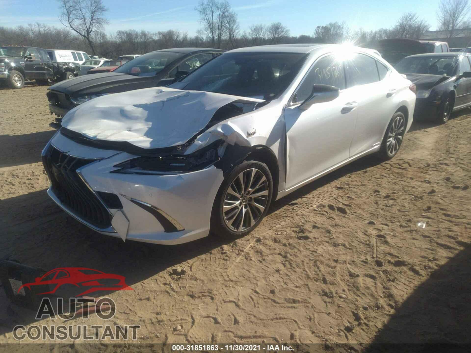 LEXUS ES 2019 - JTHB21B16K2007927