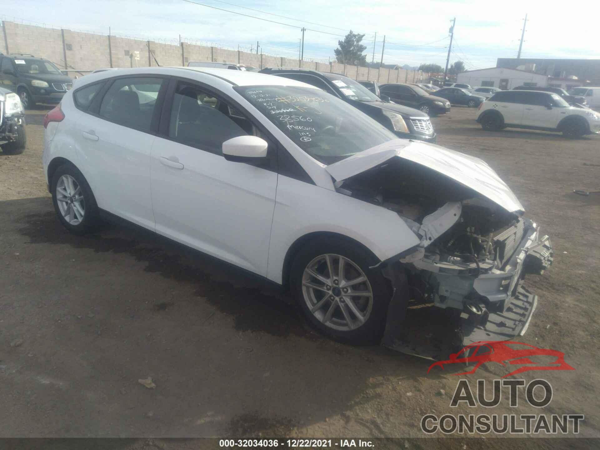 FORD FOCUS 2018 - 1FADP3K27JL280860