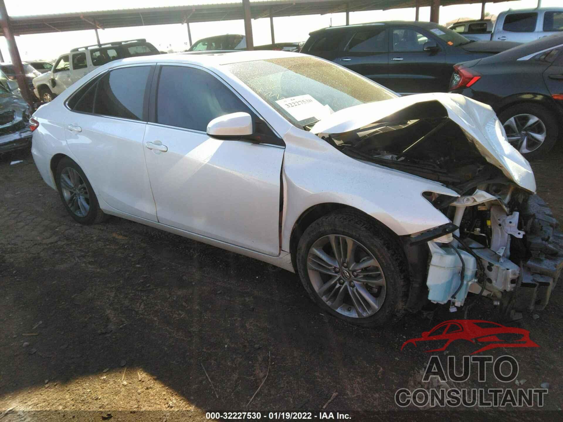 TOYOTA CAMRY 2016 - 4T1BF1FK8GU162379
