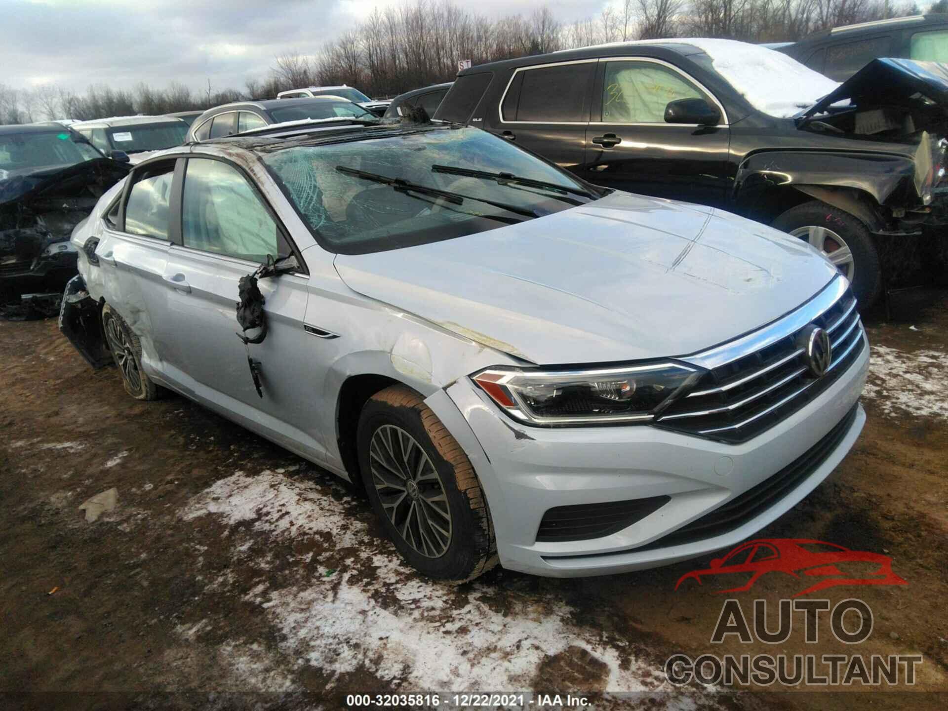 VOLKSWAGEN JETTA 2019 - 3VWE57BU3KM013547