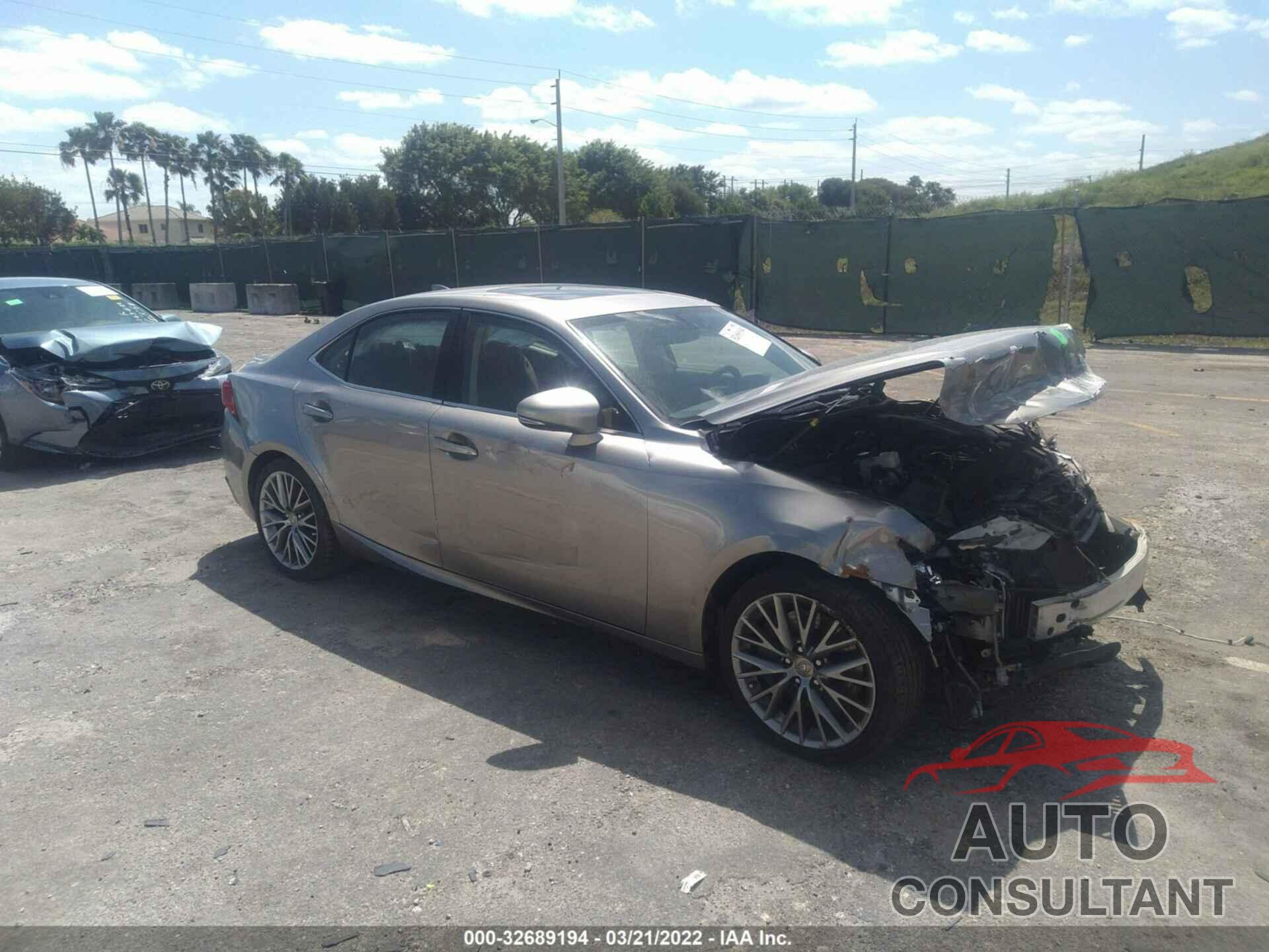 LEXUS IS 200T 2016 - JTHBA1D2XG5003040