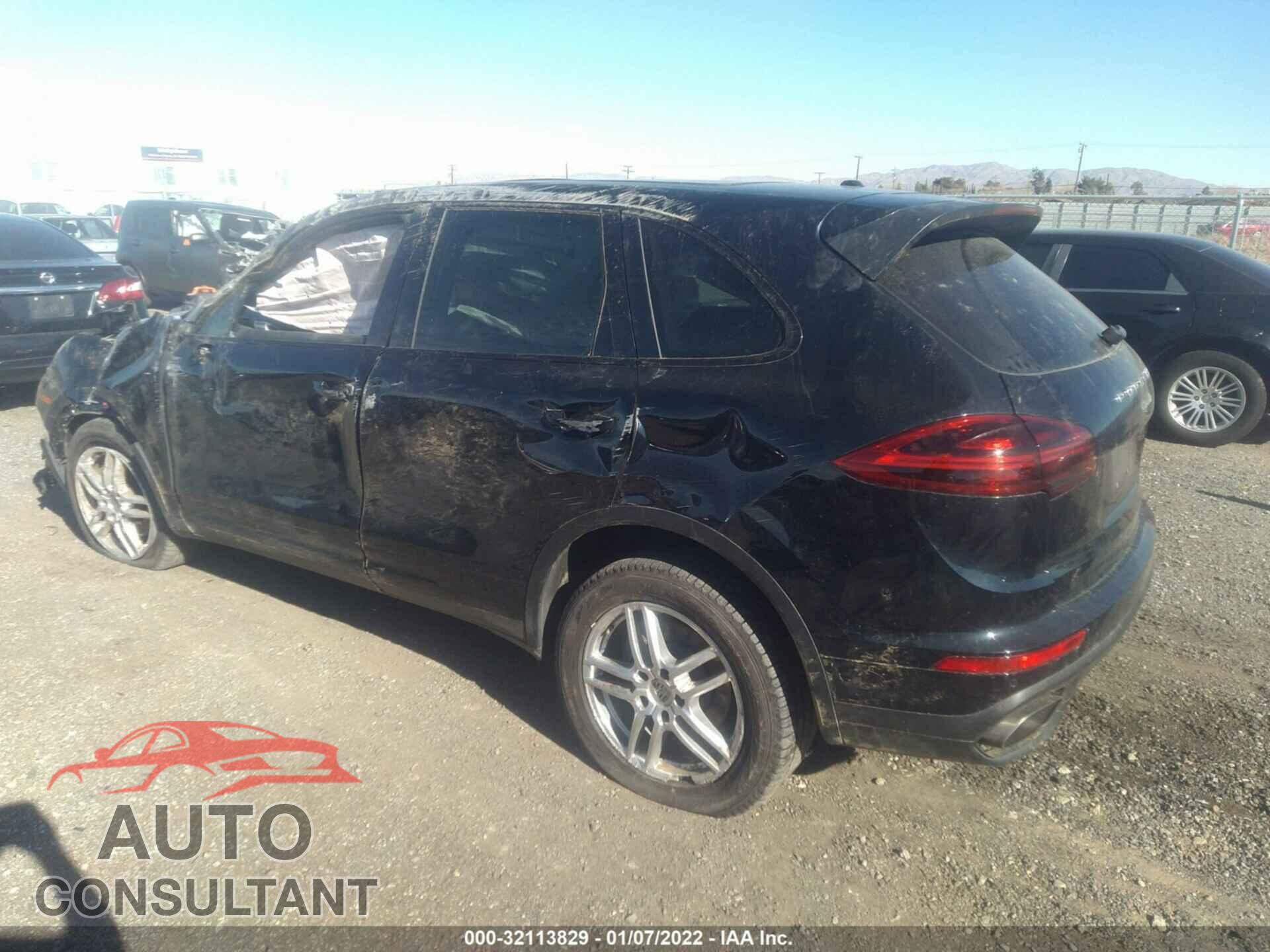 PORSCHE CAYENNE 2016 - WP1AA2A21GLA09858
