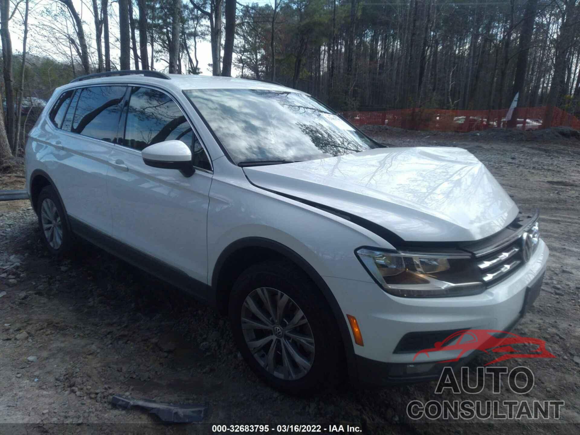 VOLKSWAGEN TIGUAN 2018 - 3VV3B7AX7JM003134