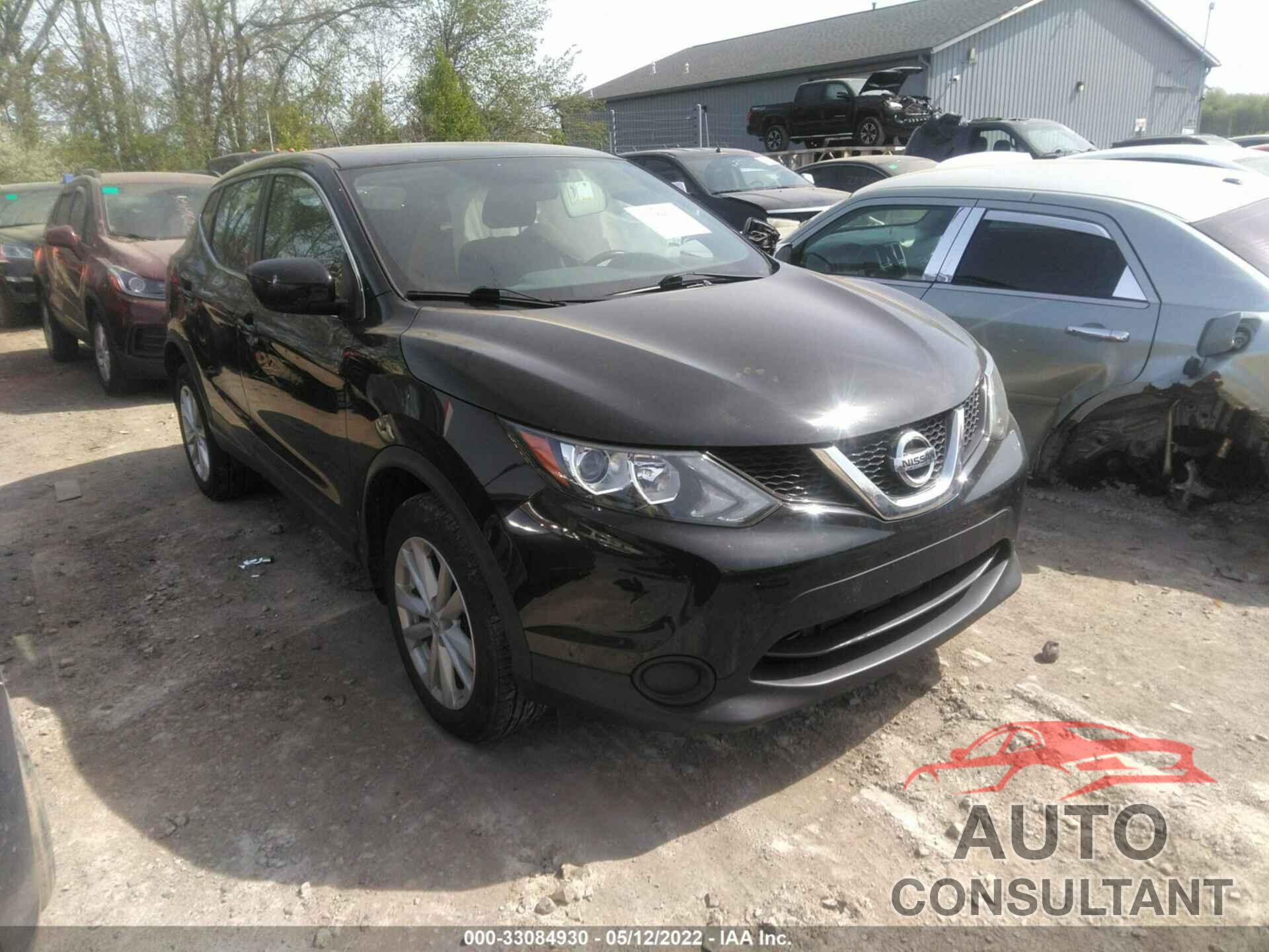 NISSAN ROGUE SPORT 2017 - JN1BJ1CR4HW124306