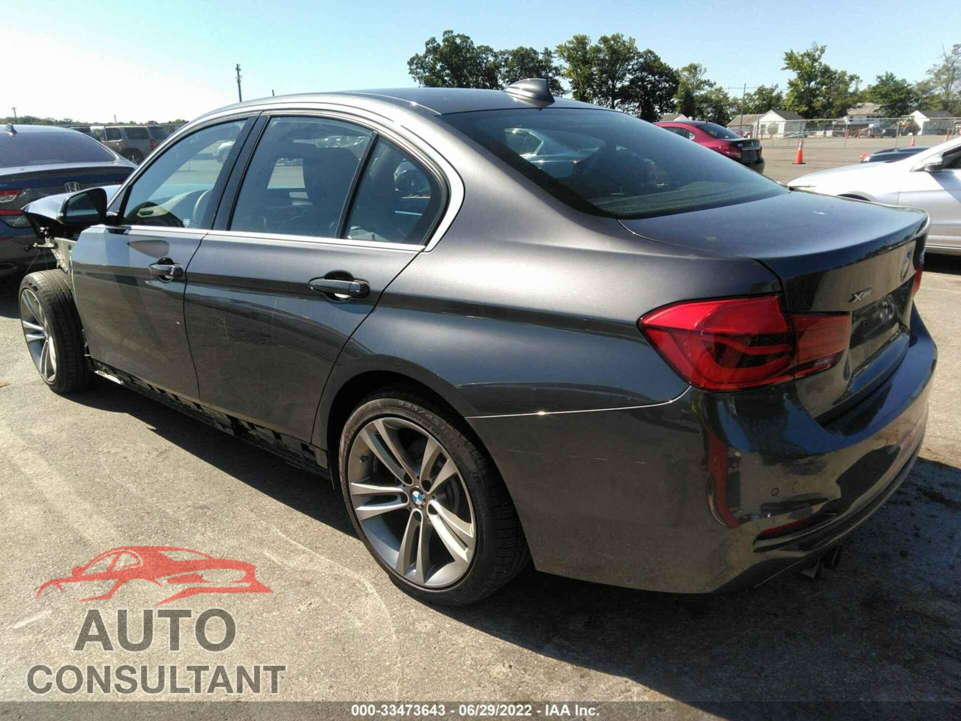 BMW 3 SERIES 2018 - WBA8D9C53JEM34823