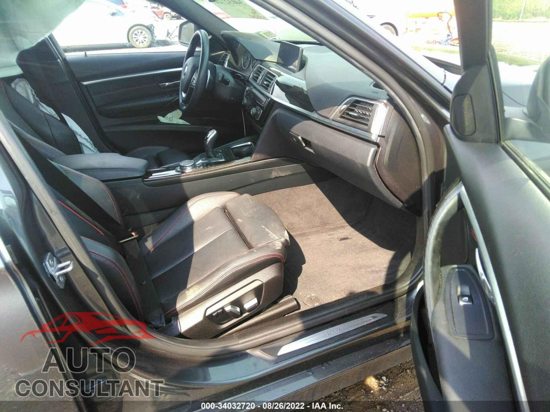 BMW 3 SERIES 2016 - WBA8E3G59GNU01743