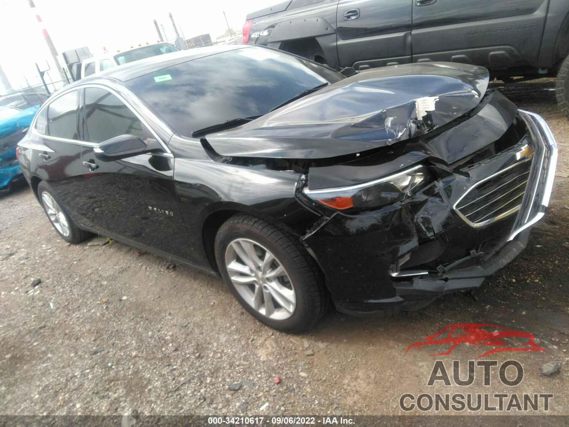 CHEVROLET MALIBU 2017 - 1G1ZE5STXHF115154